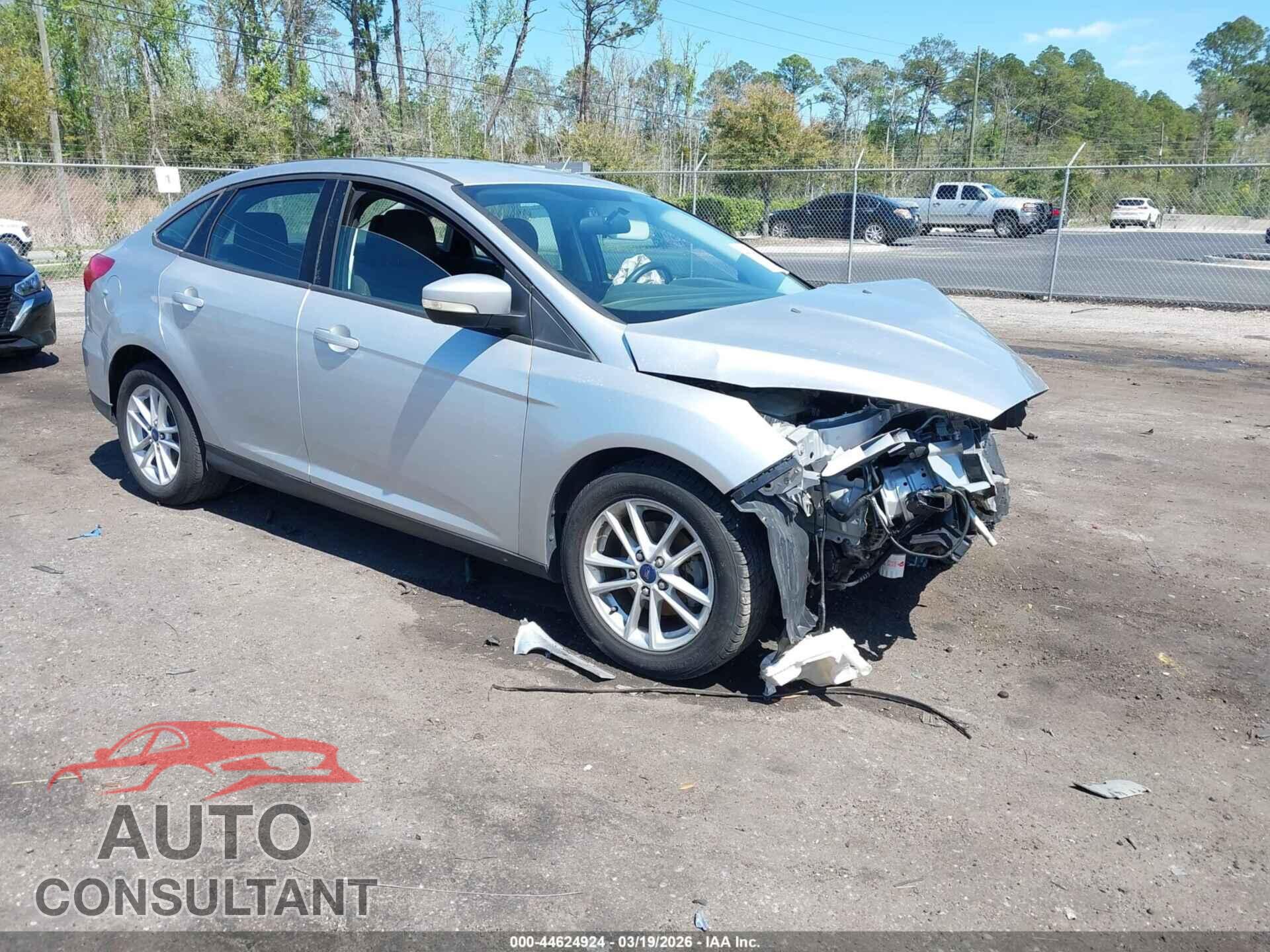 FORD FOCUS 2015 - 1FADP3F26FL362564