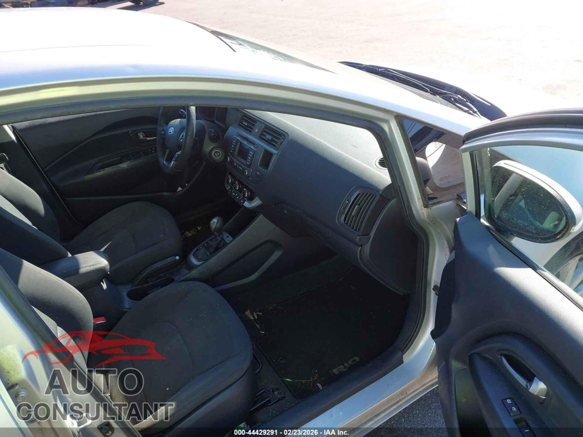 KIA RIO 2013 - KNADN5A38D6121142