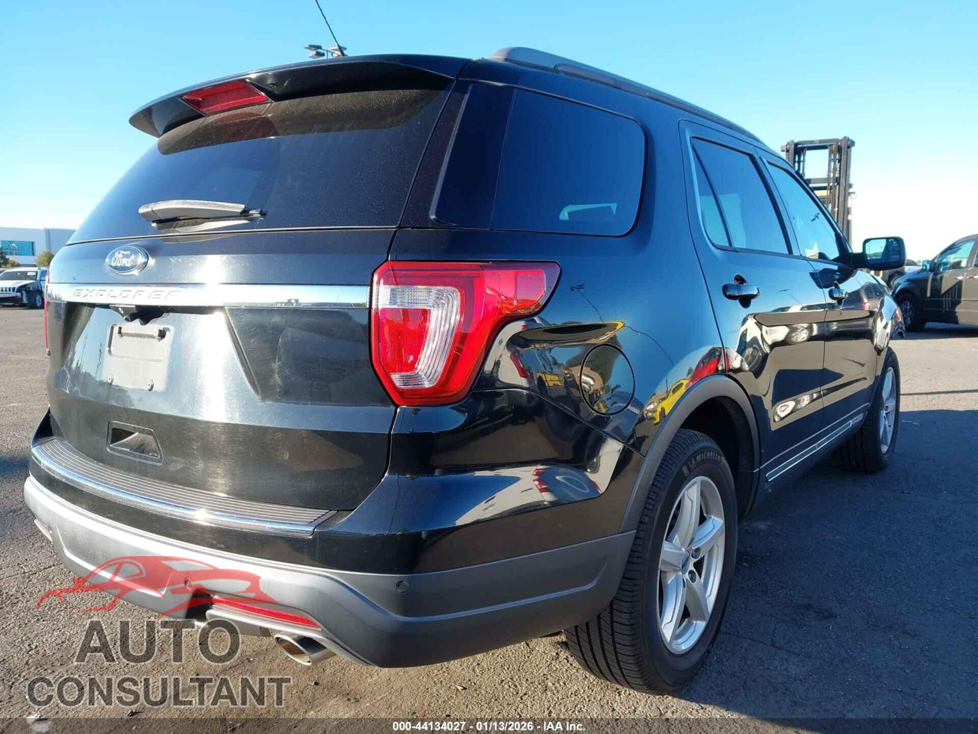 FORD EXPLORER 2018 - 1FM5K7D81JGA35983