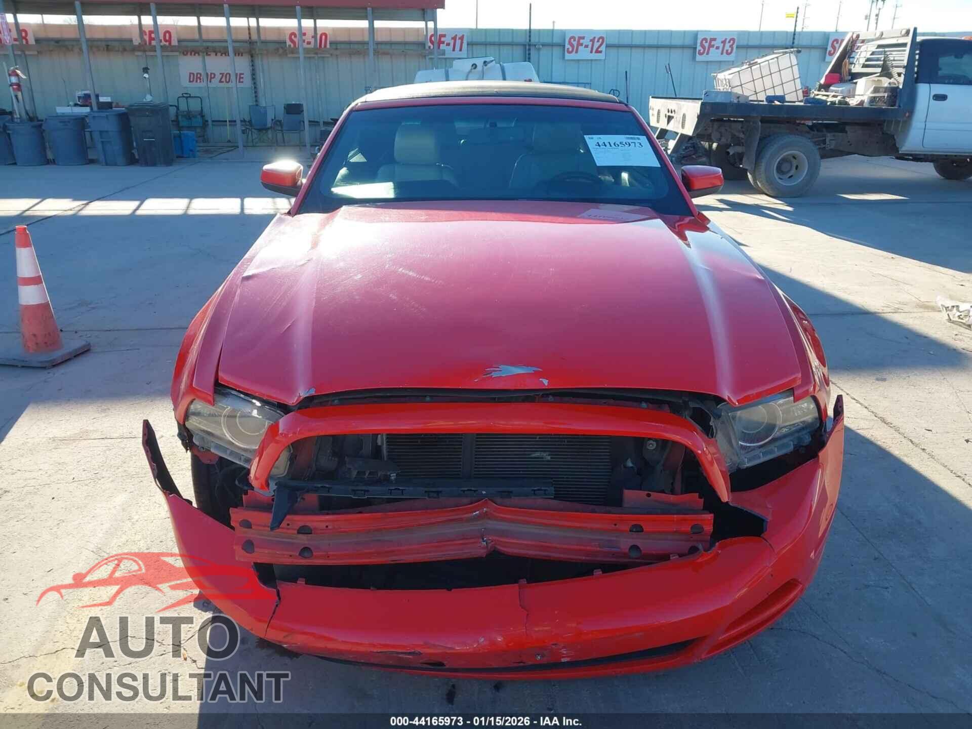 FORD MUSTANG 2013 - 1ZVBP8EM2D5239716