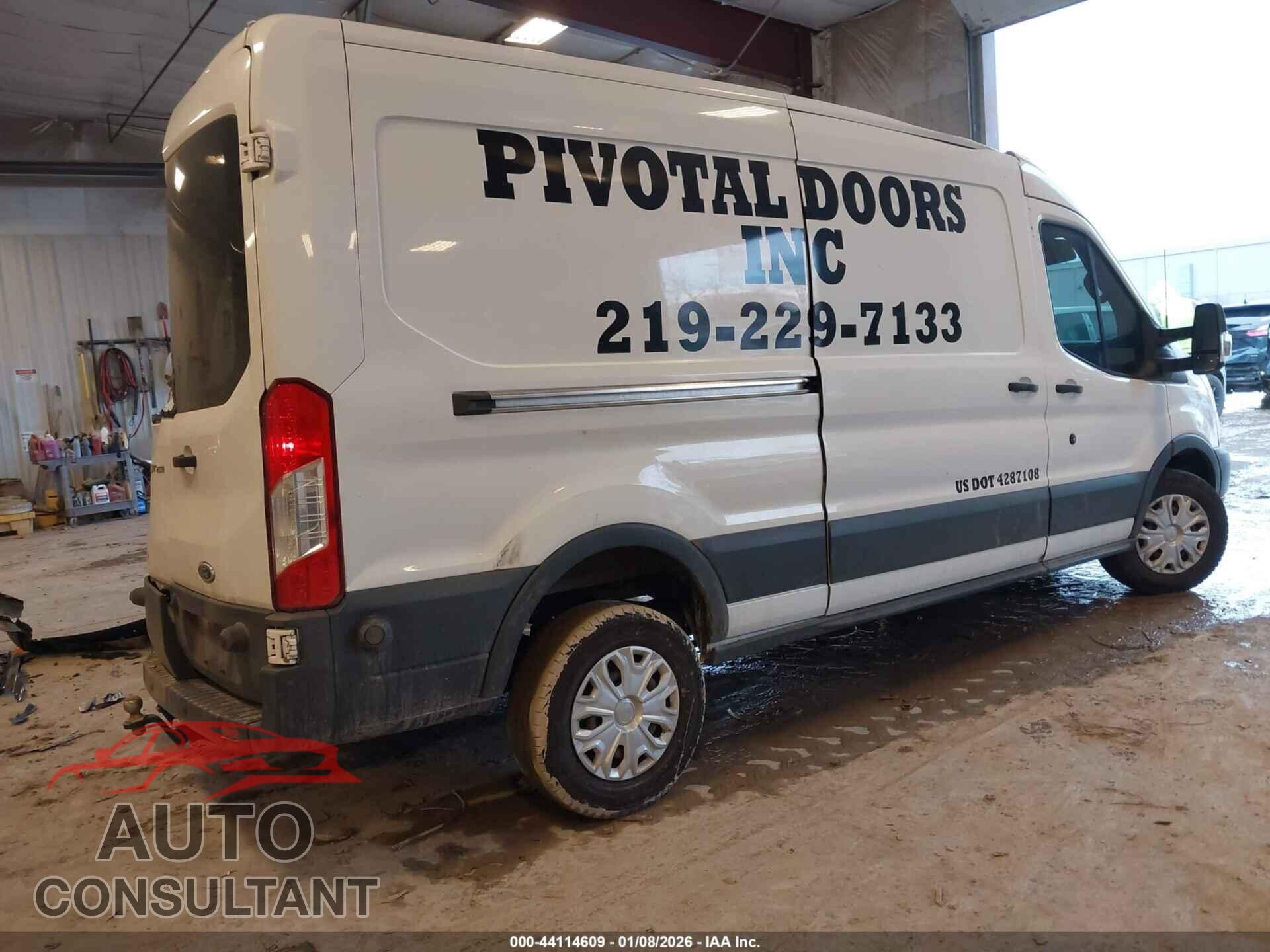 FORD TRANSIT-250 2015 - 1FTNR2CM8FKB11544