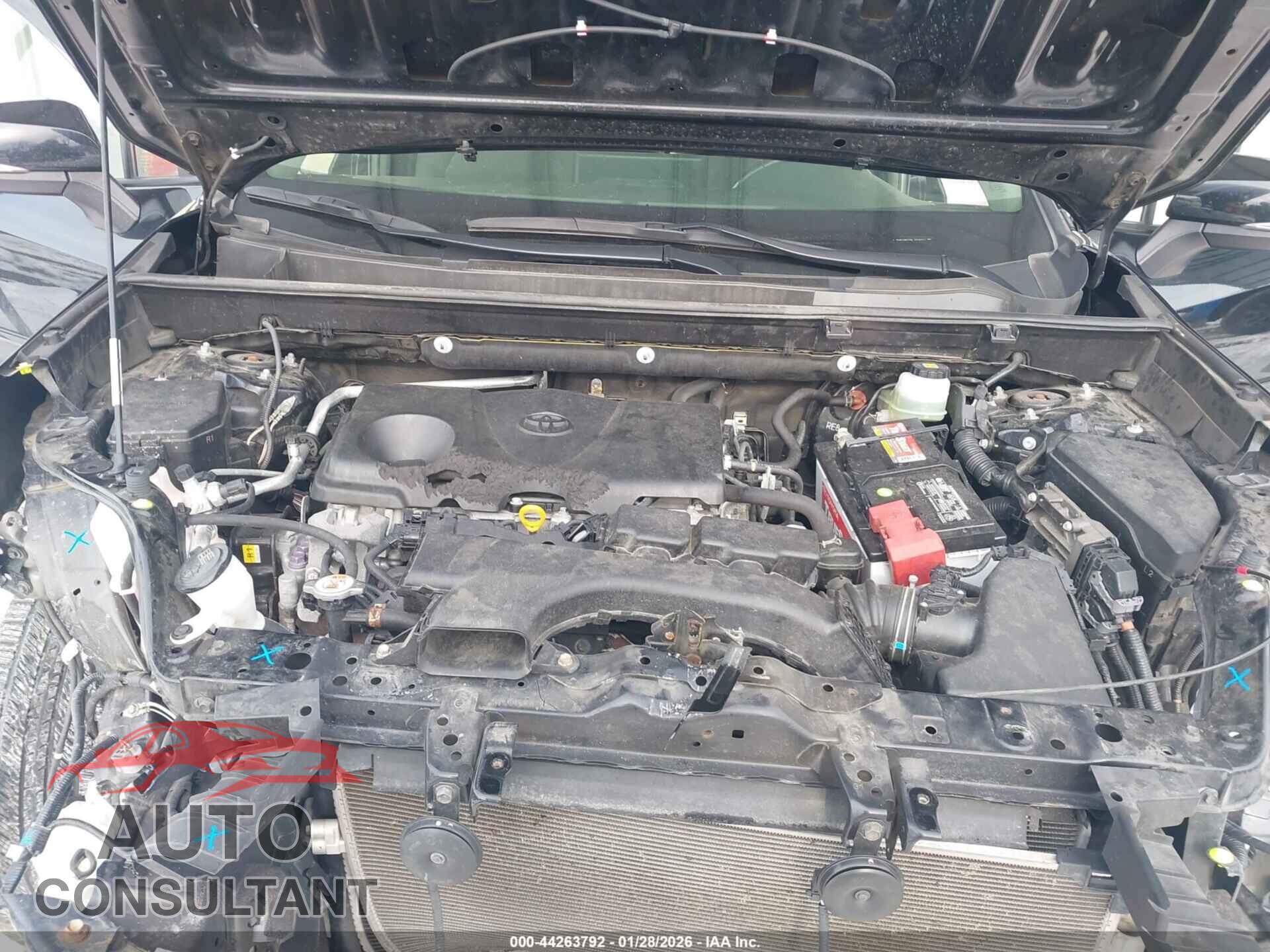 TOYOTA RAV4 2019 - JTMP1RFV3KJ003099