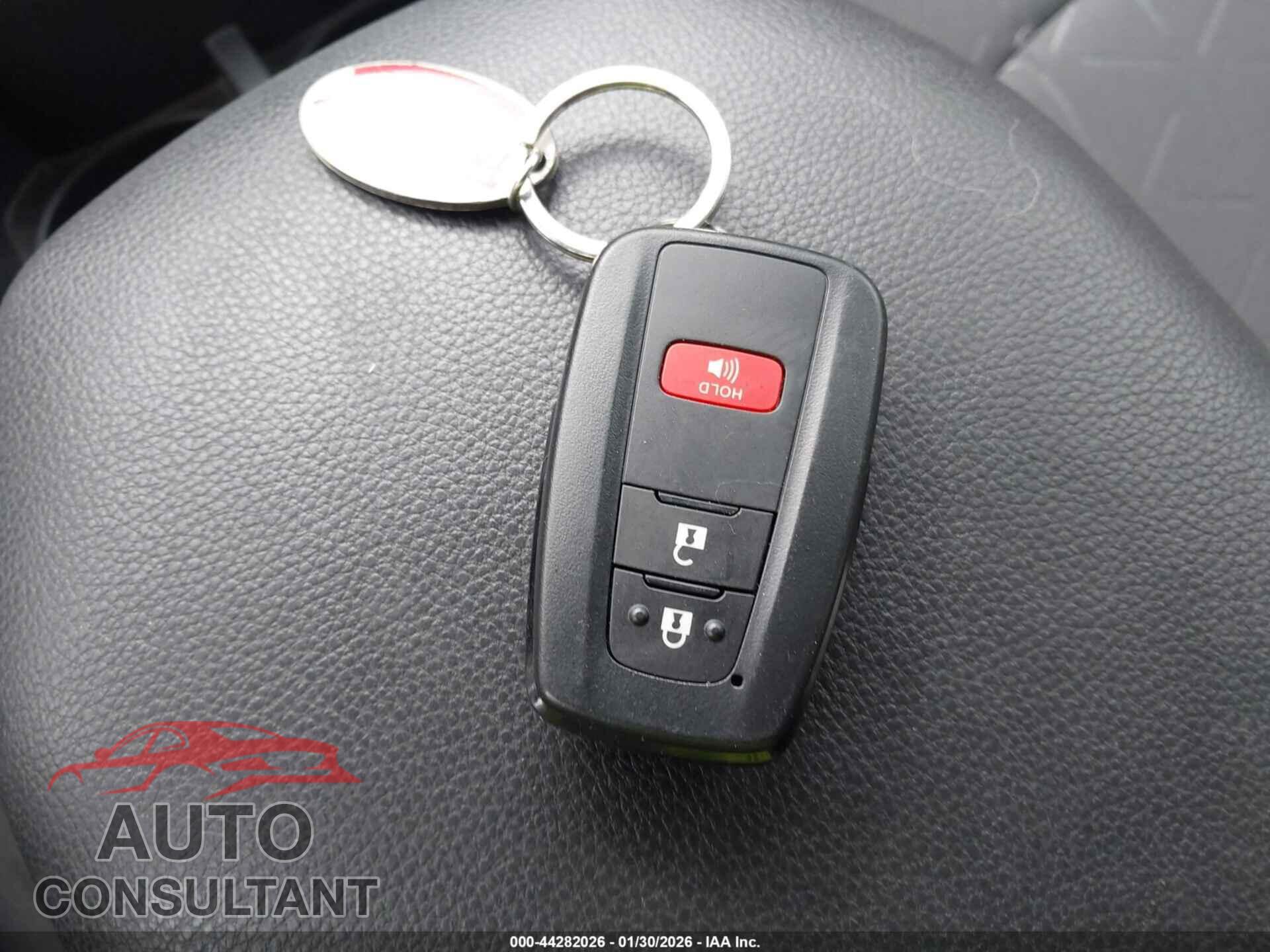 TOYOTA RAV4 2025 - 2T3W1RFV2SC353015
