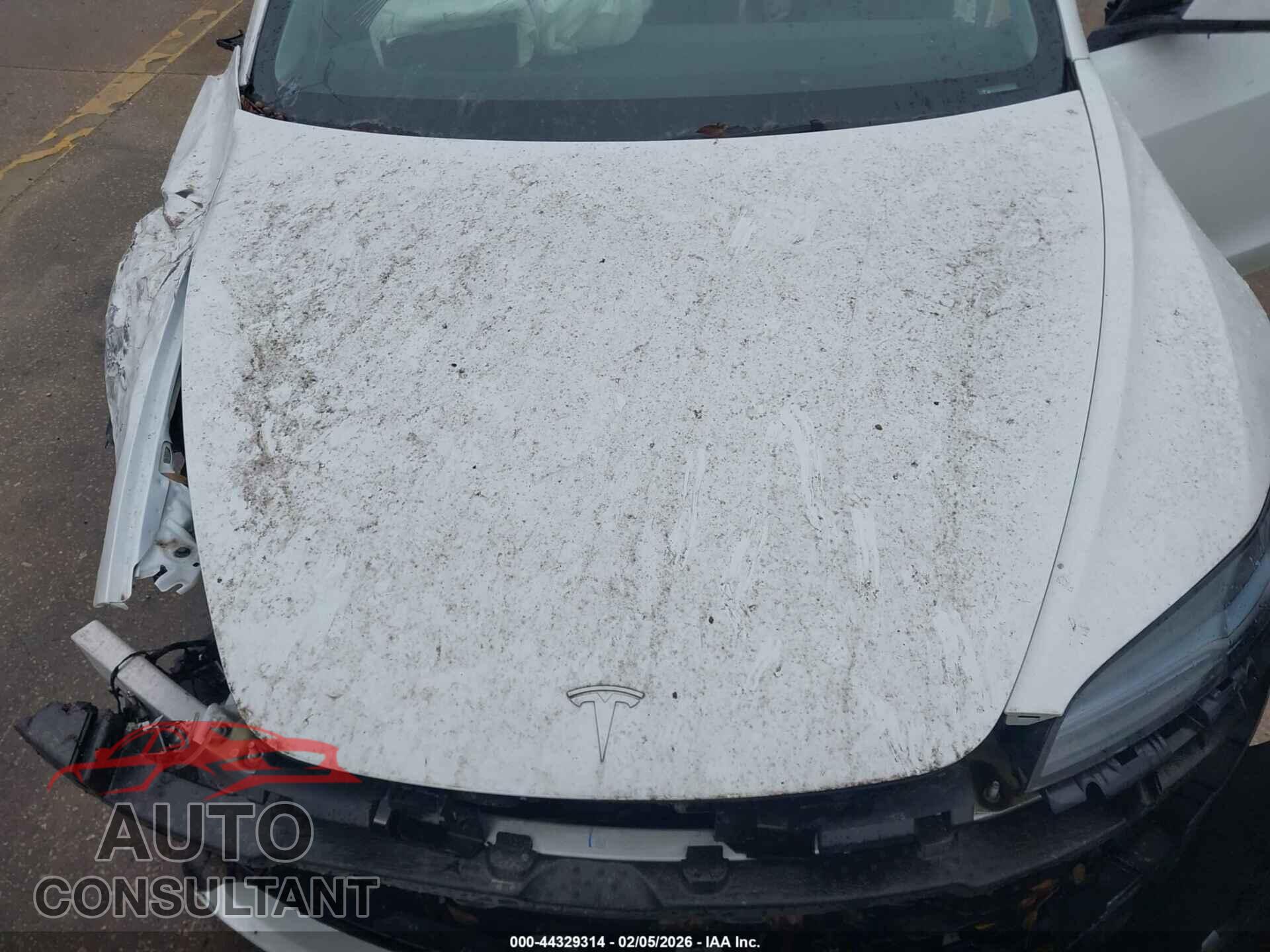 TESLA MODEL 3 2025 - 5YJ3E1EA0SF909348