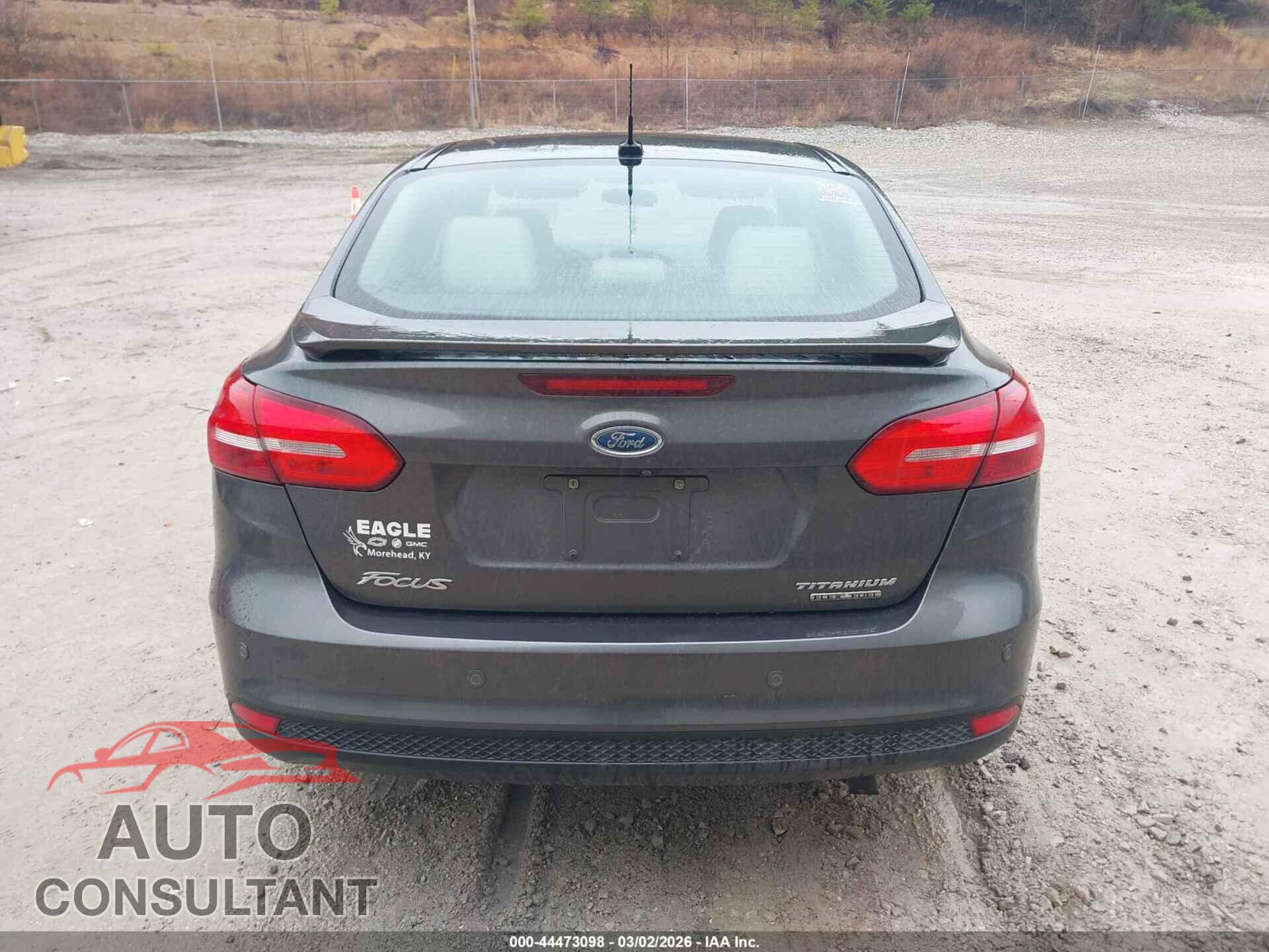 FORD FOCUS 2016 - 1FADP3J27GL305427