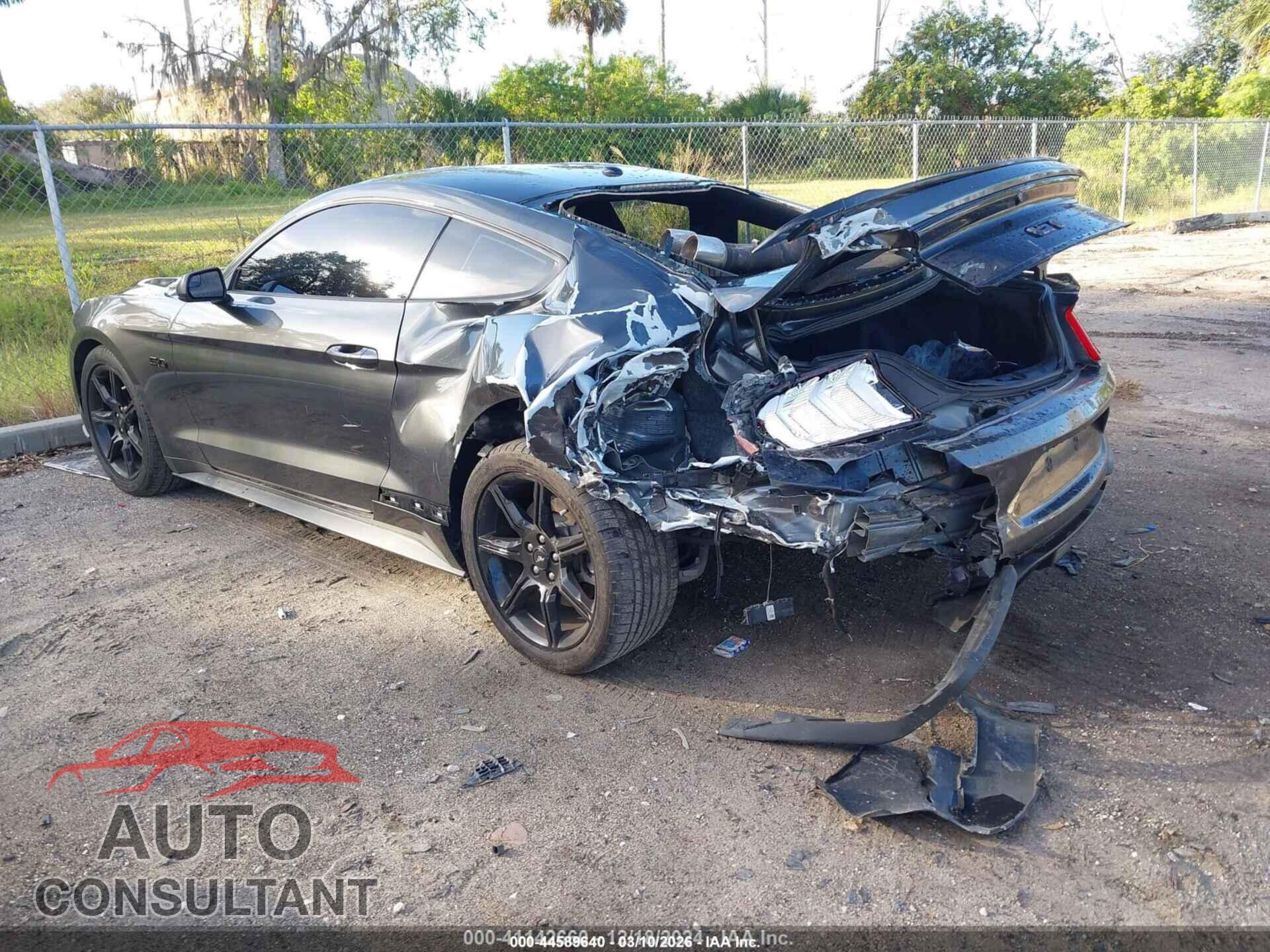 FORD MUSTANG 2020 - 1FA6P8CF8L5123417