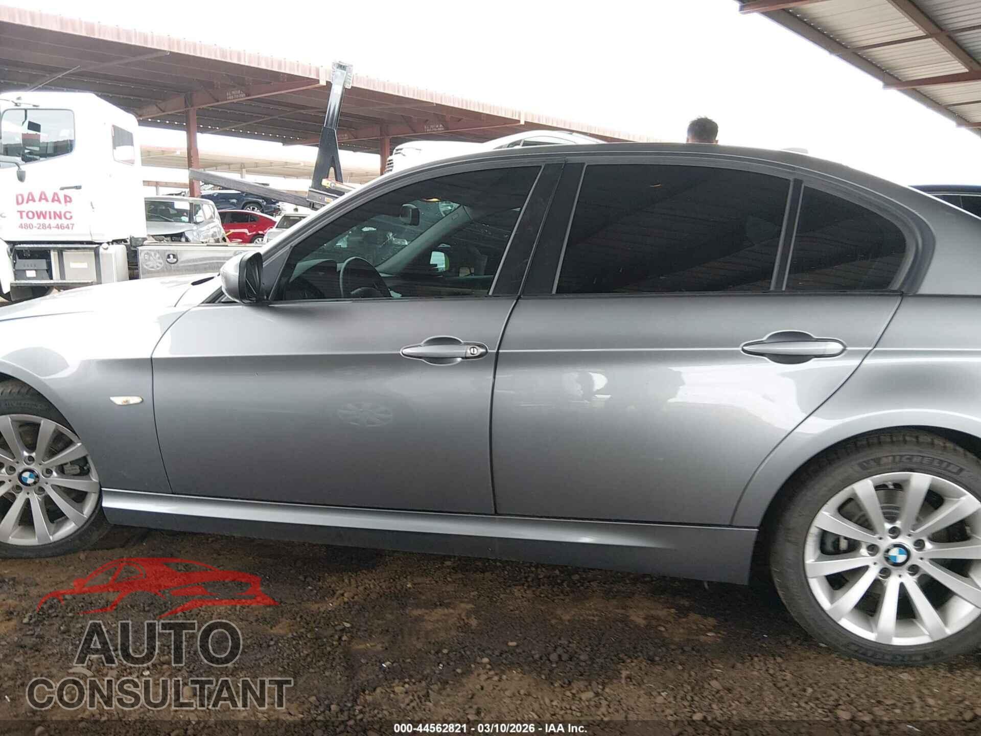 BMW 328I 2011 - WBAPH5C56BF093941