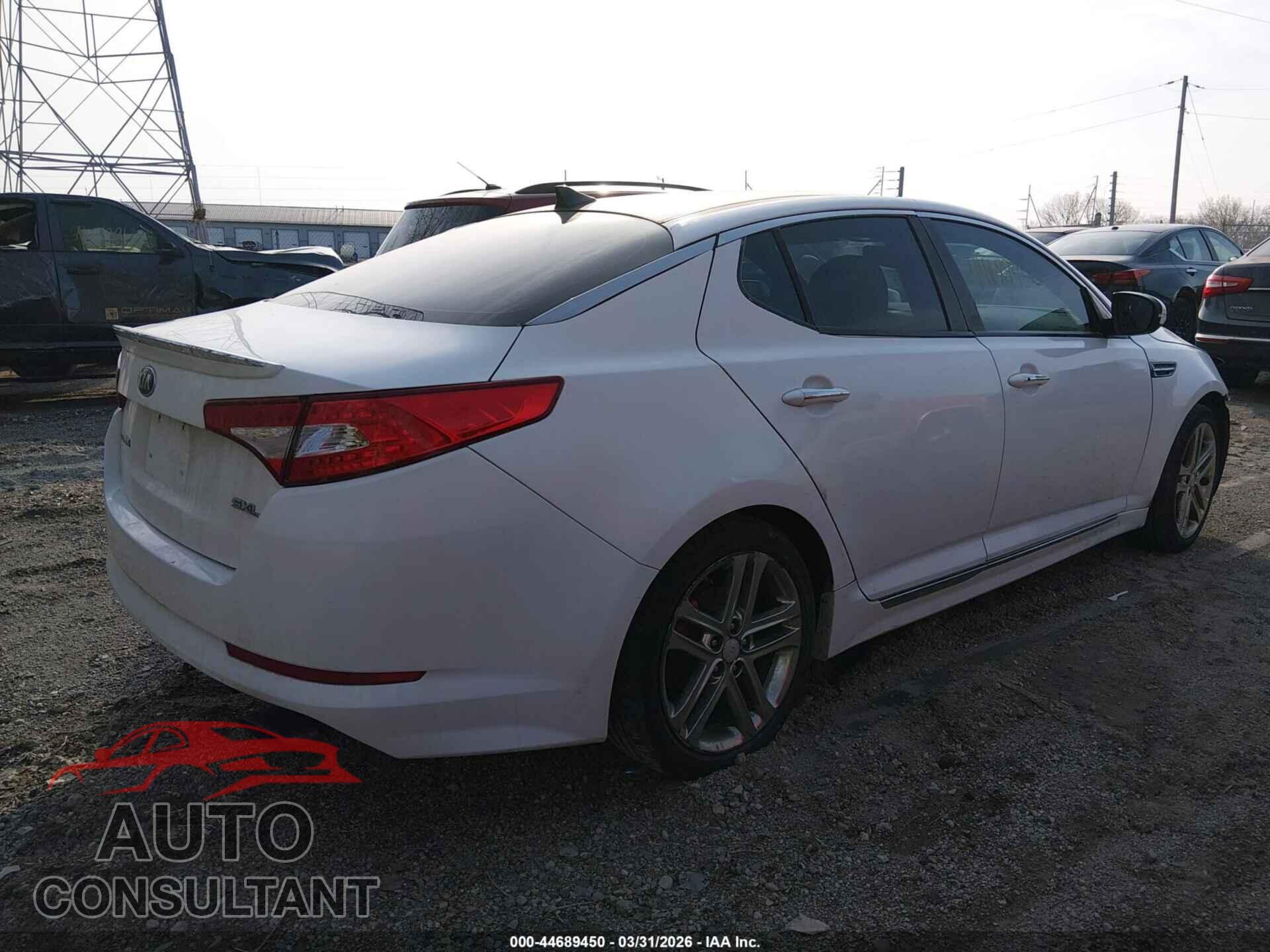 KIA OPTIMA 2013 - 5XXGR4A63DG194705