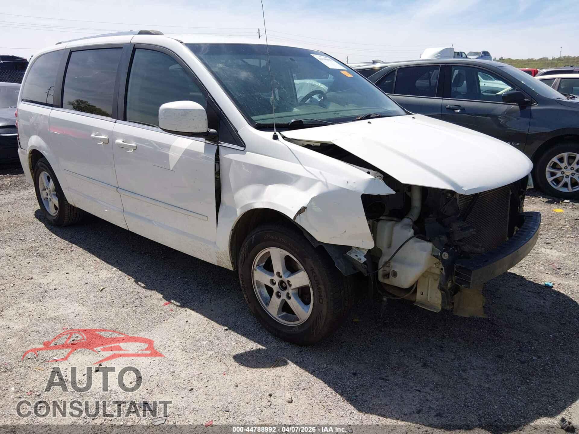 DODGE GRAND CARAVAN 2011 - 2D4RN5DG6BR656986