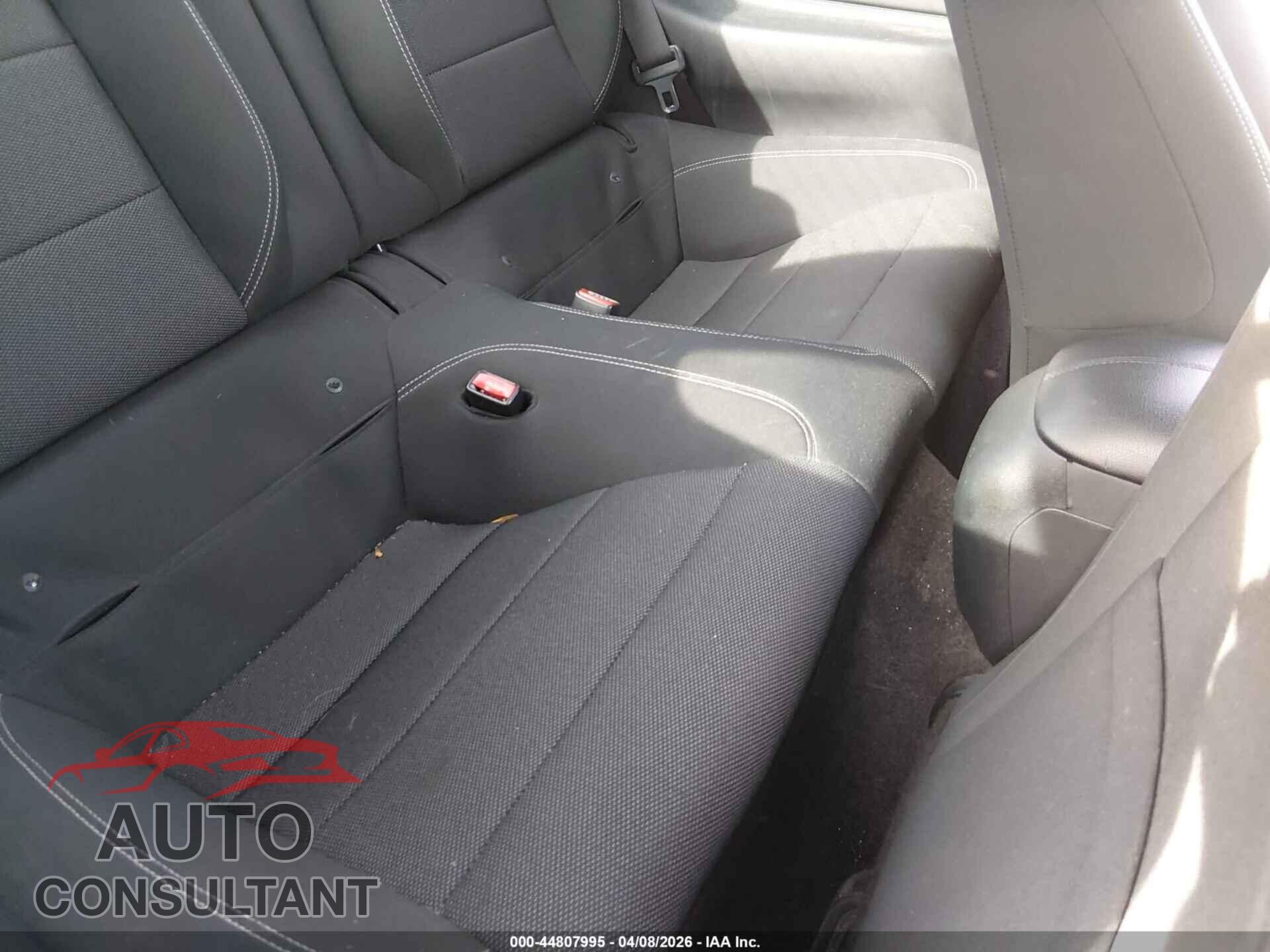 FORD MUSTANG 2015 - 1FA6P8AM1F5411687