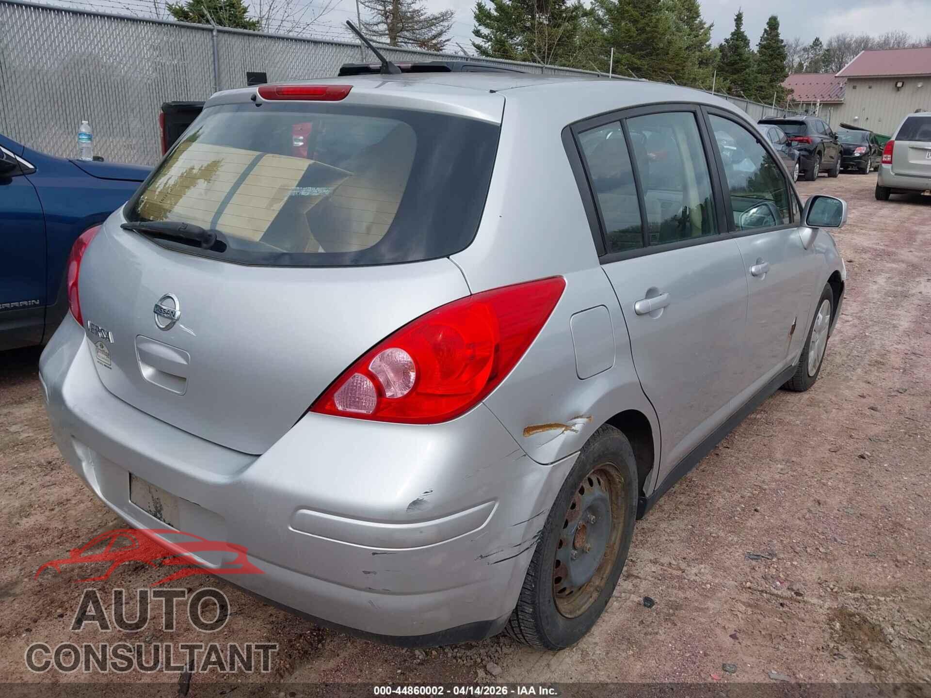 NISSAN VERSA 2011 - 3N1BC1CP2BL465872