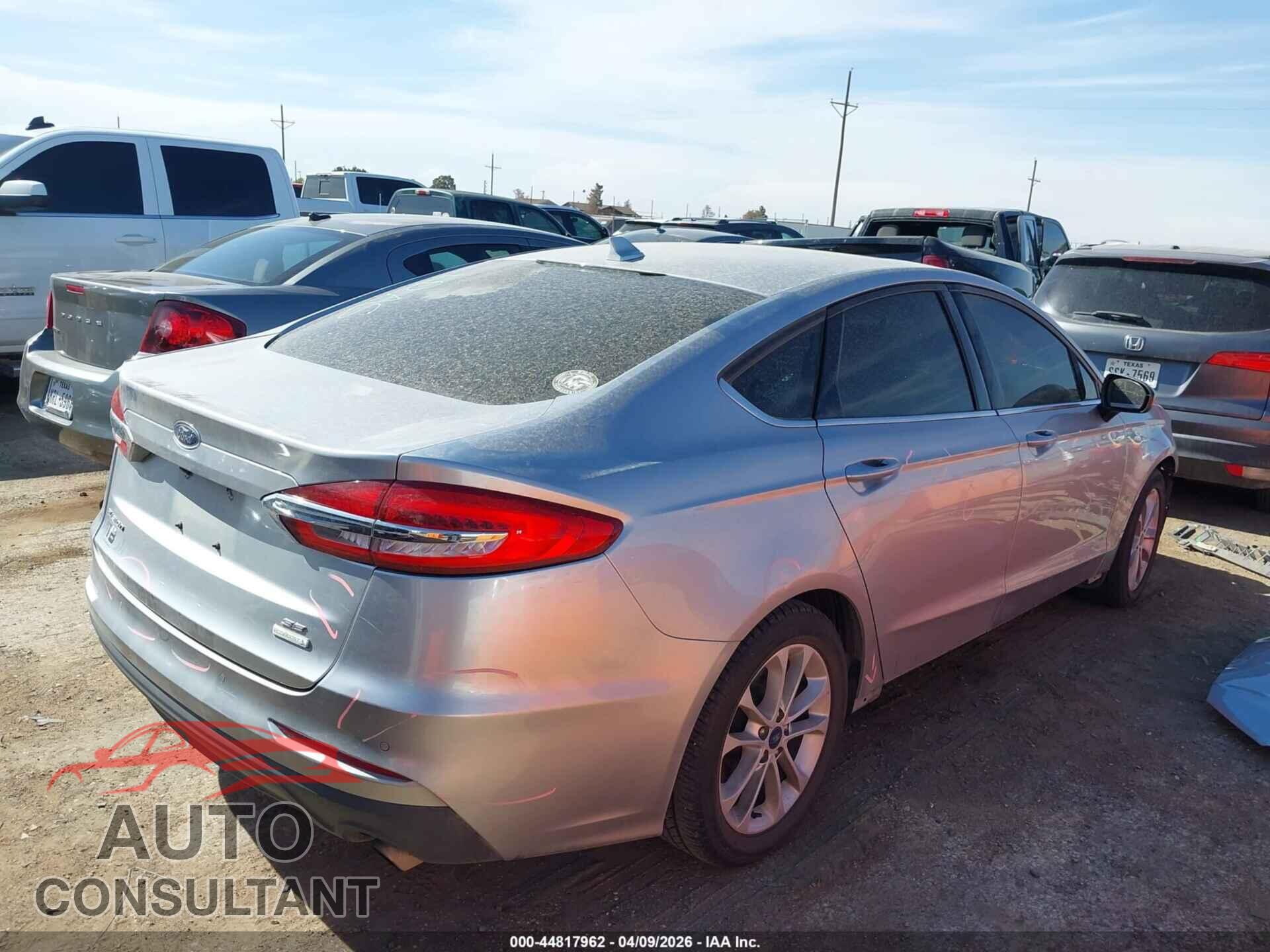 FORD FUSION 2020 - 3FA6P0HD5LR172337