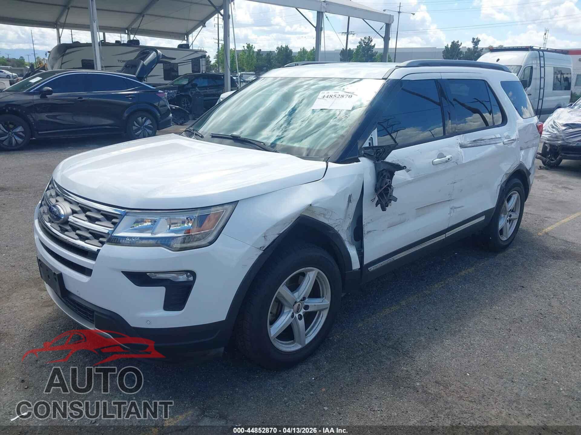 FORD EXPLORER 2018 - 1FM5K7D8XJGA19653