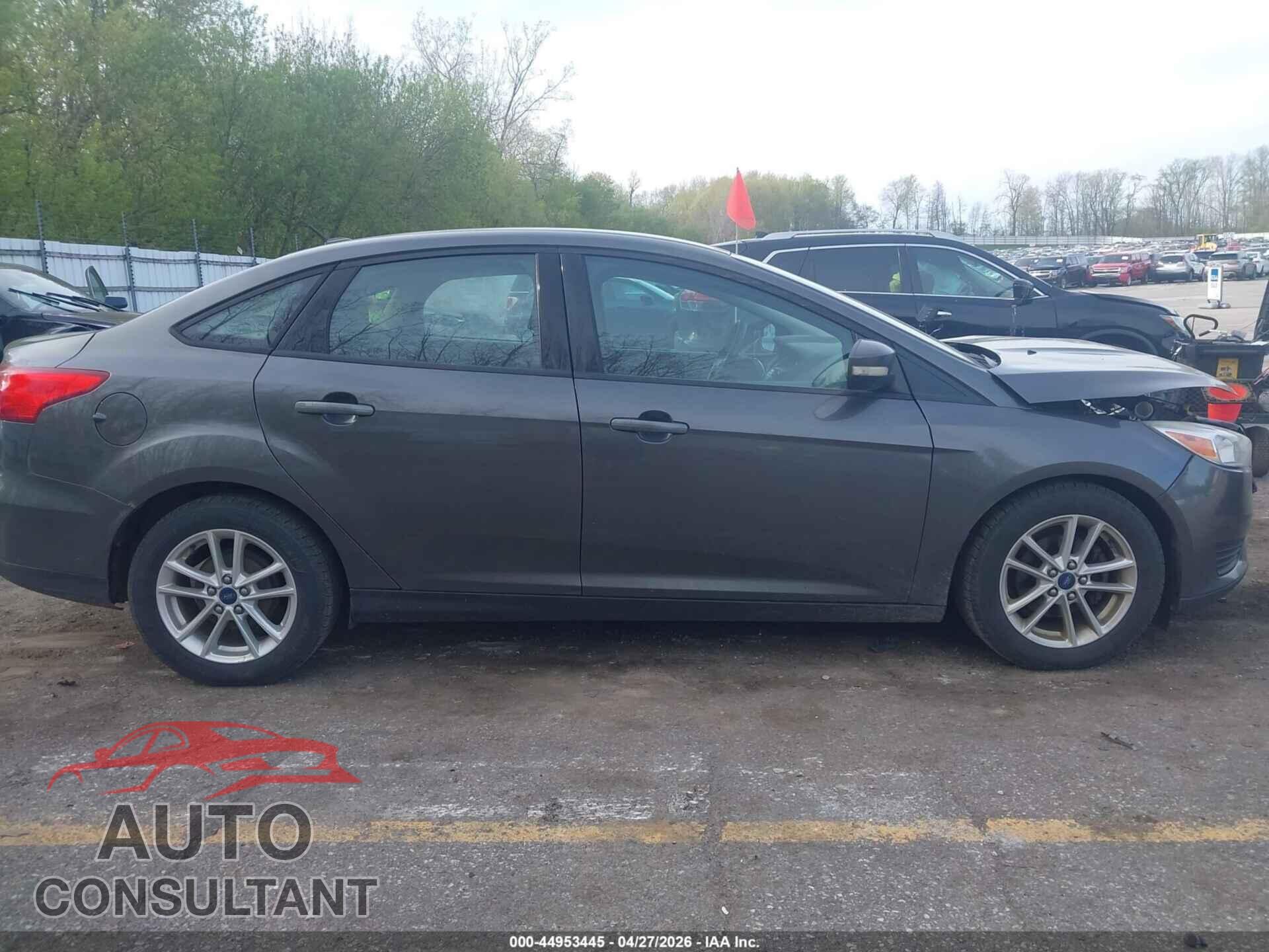 FORD FOCUS 2016 - 1FADP3F2XGL244504