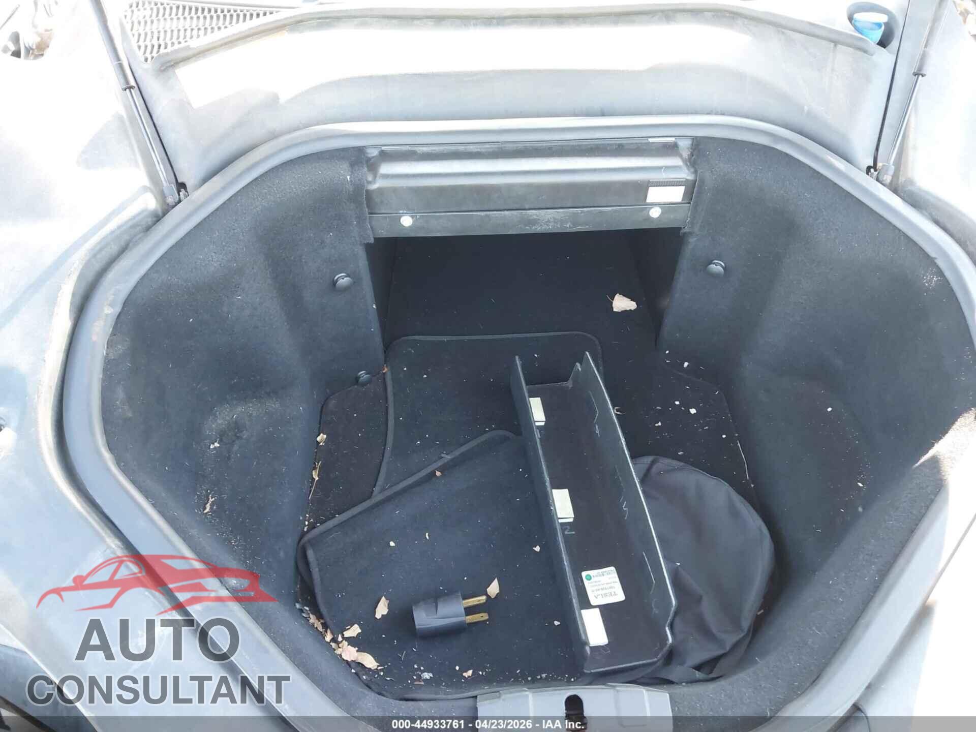 TESLA MODEL S 2013 - 5YJSA1CP6DFP21225