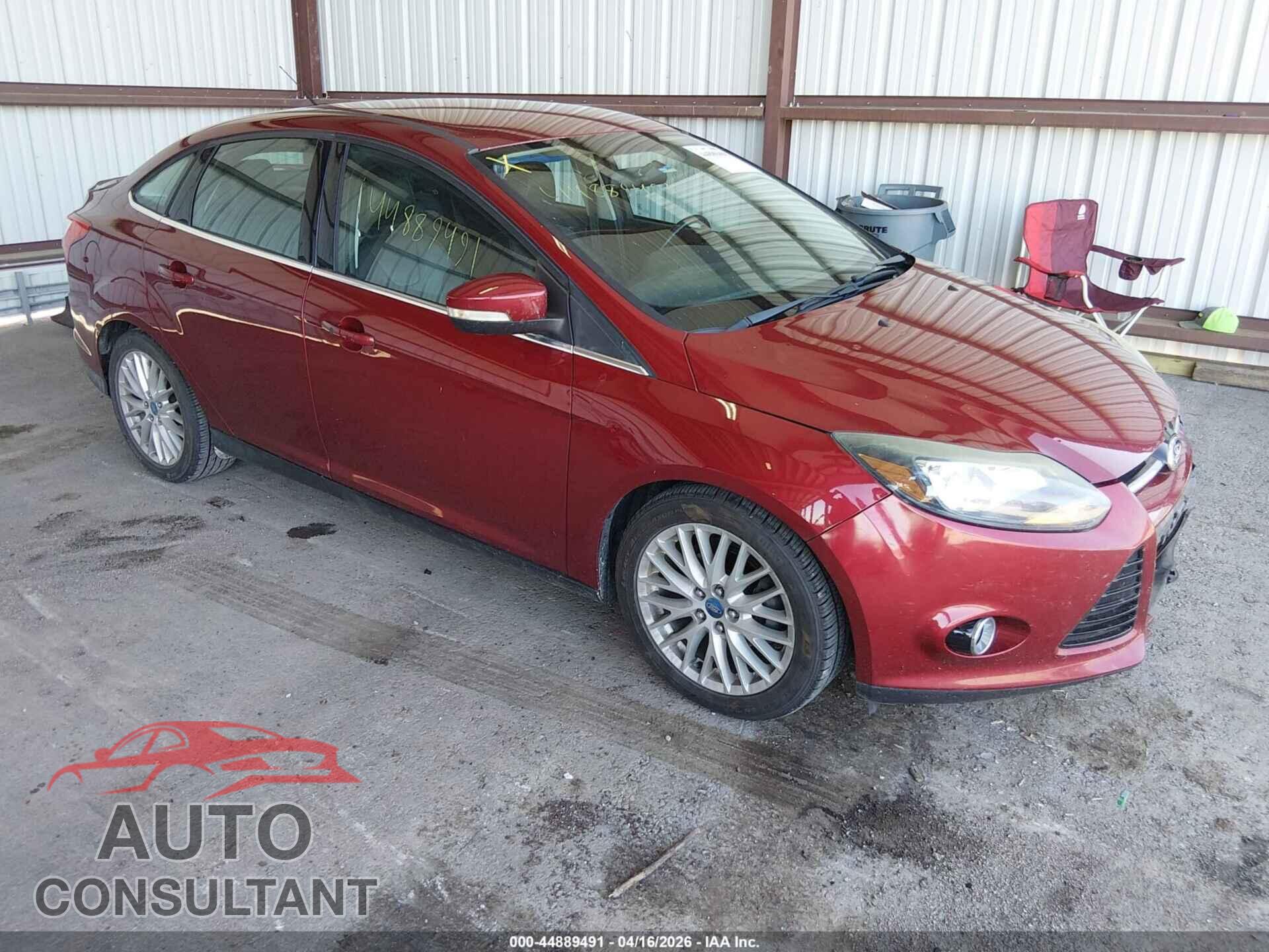FORD FOCUS 2013 - 1FADP3J2XDL234557