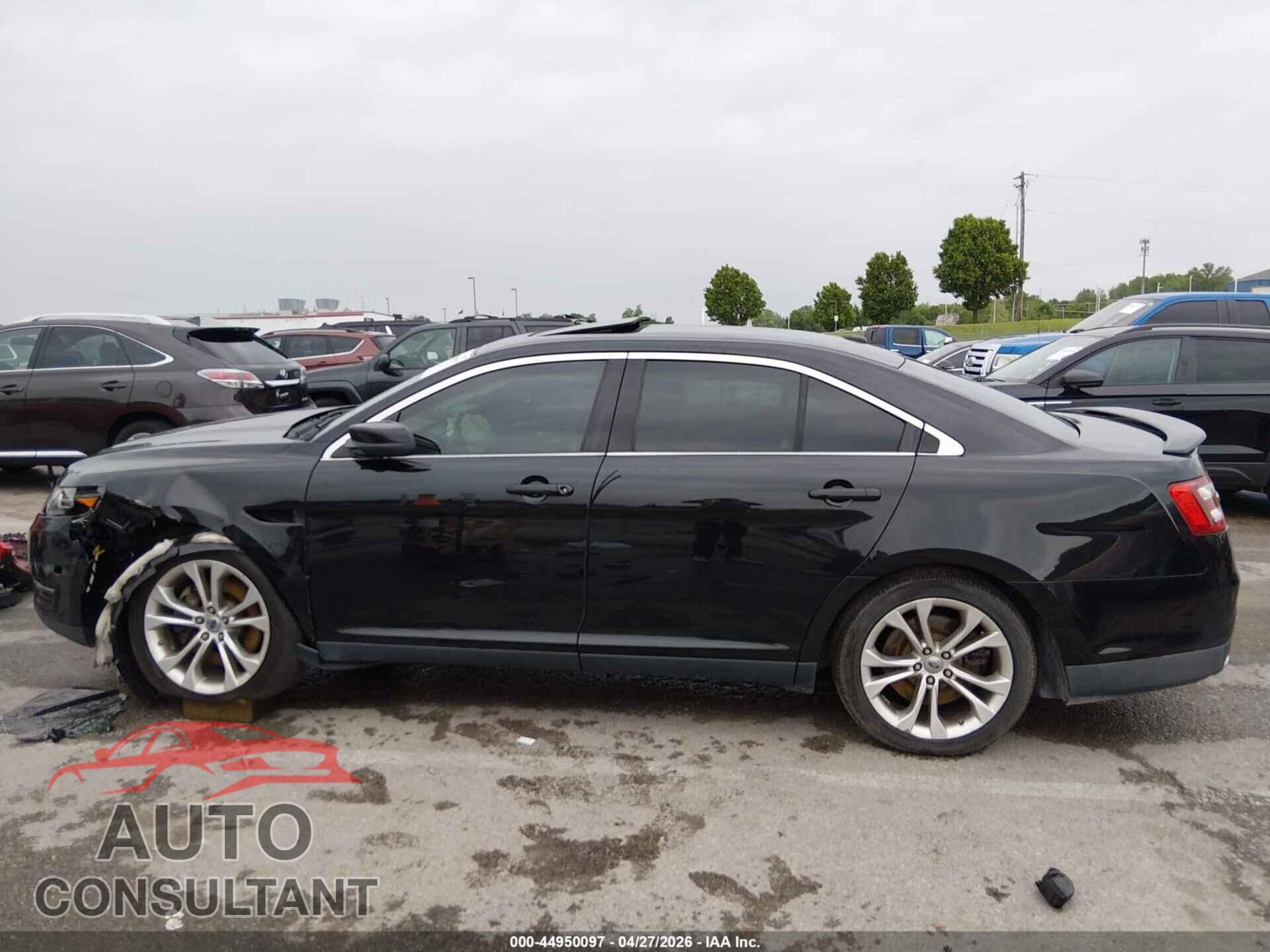 FORD TAURUS 2013 - 1FAHP2KT3DG206207