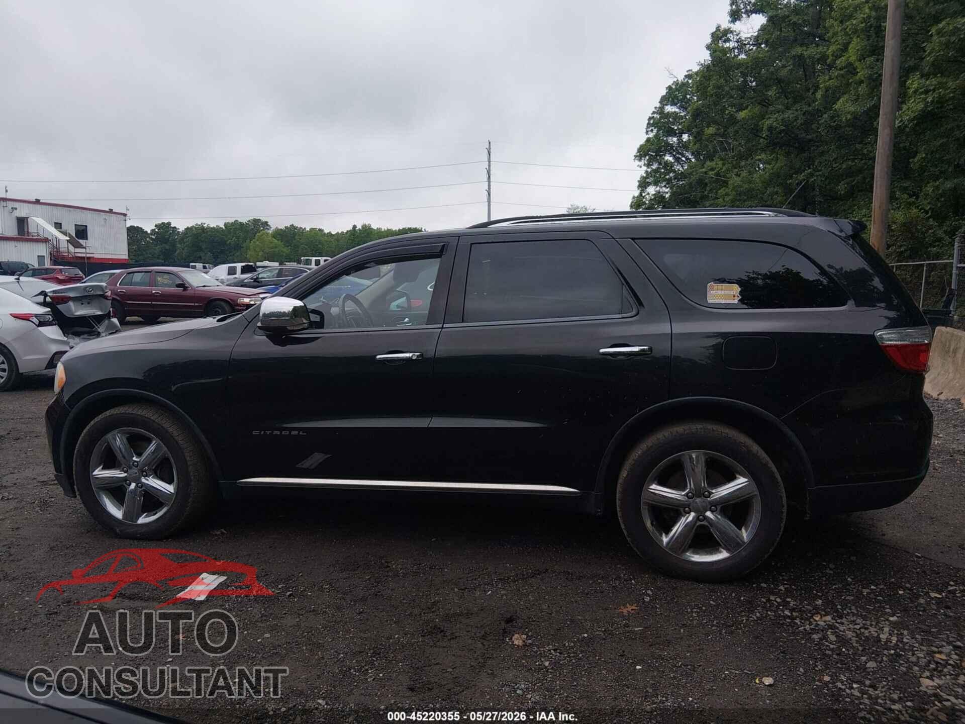 DODGE DURANGO 2013 - 1C4SDJET0DC500752