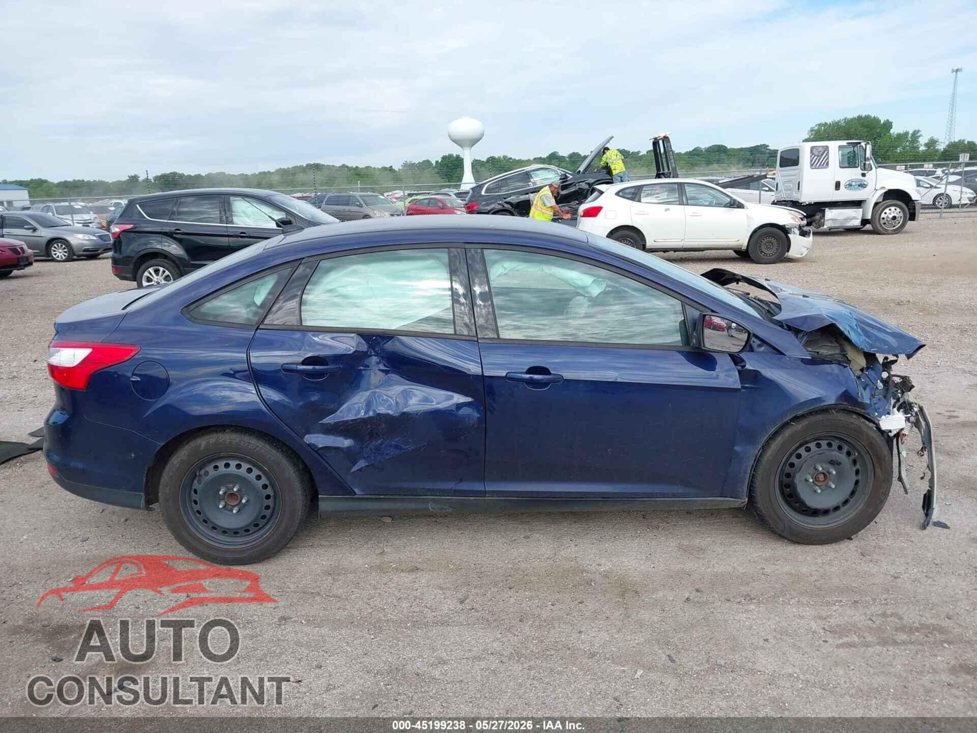 FORD FOCUS 2012 - 1FAHP3F21CL112288