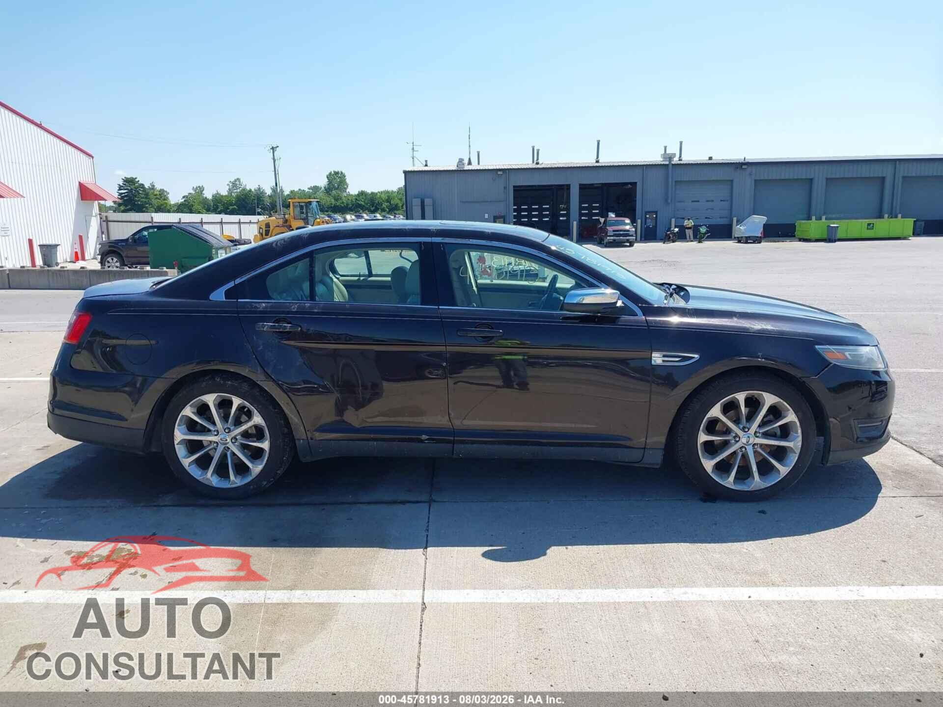FORD TAURUS 2013 - 1FAHP2F82DG192516