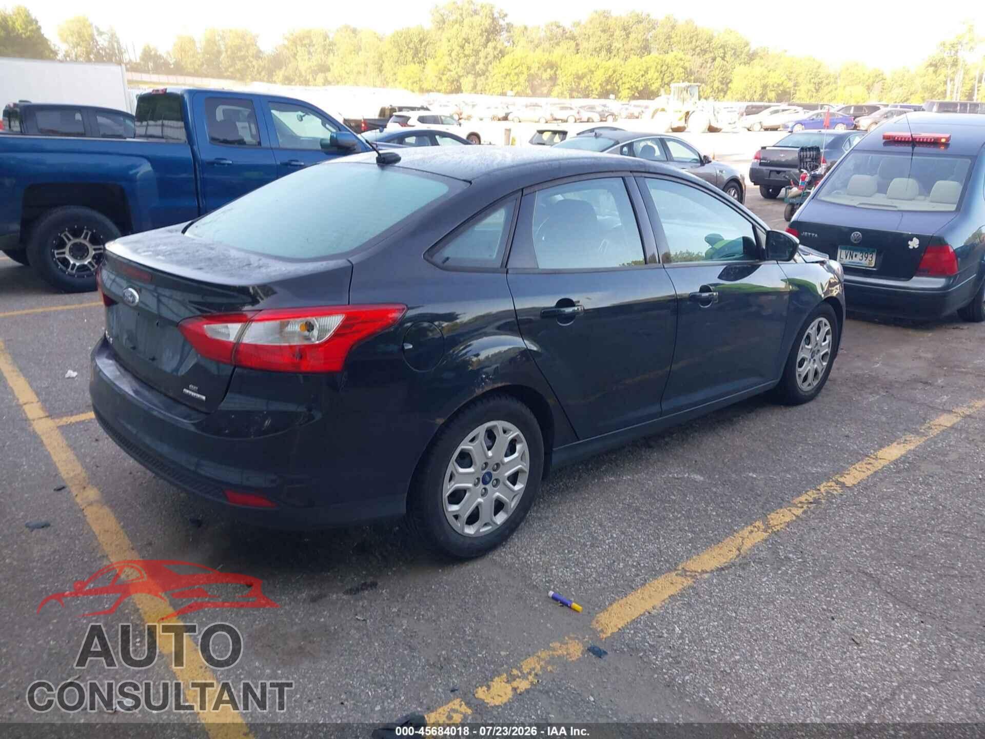 FORD FOCUS 2012 - 1FAHP3F26CL421934