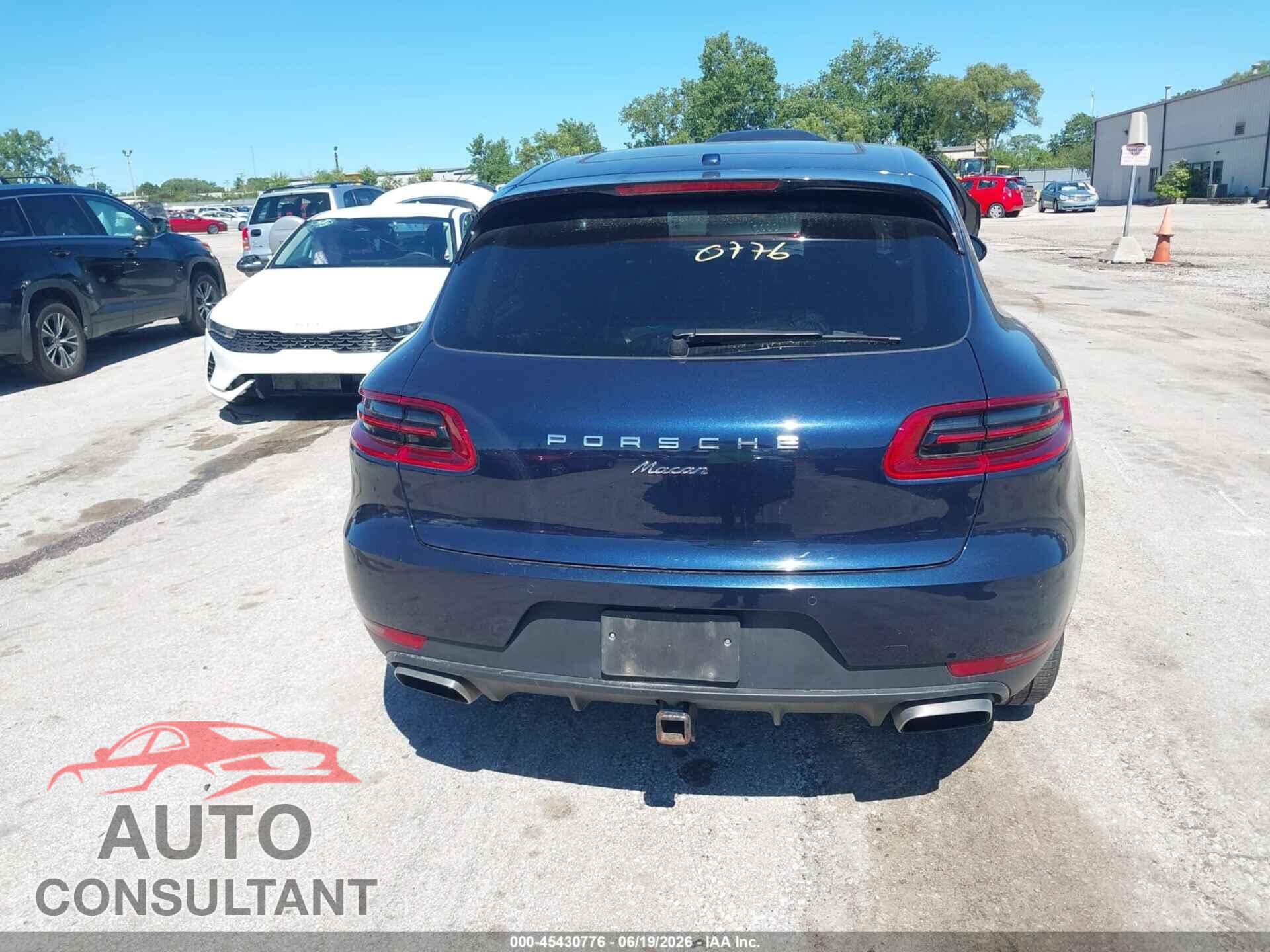 PORSCHE MACAN 2017 - WP1AA2A52HLB02979