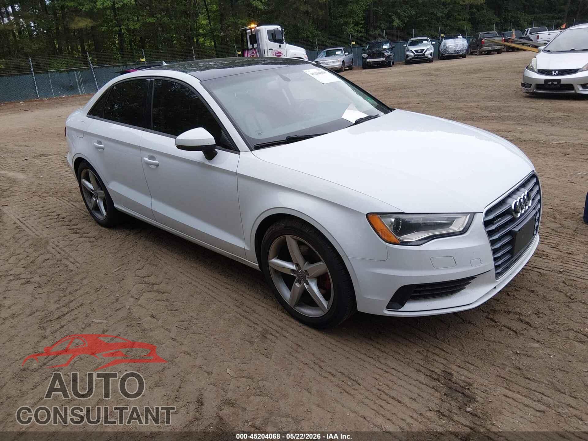 AUDI A3 2015 - WAUBFGFF8F1003045