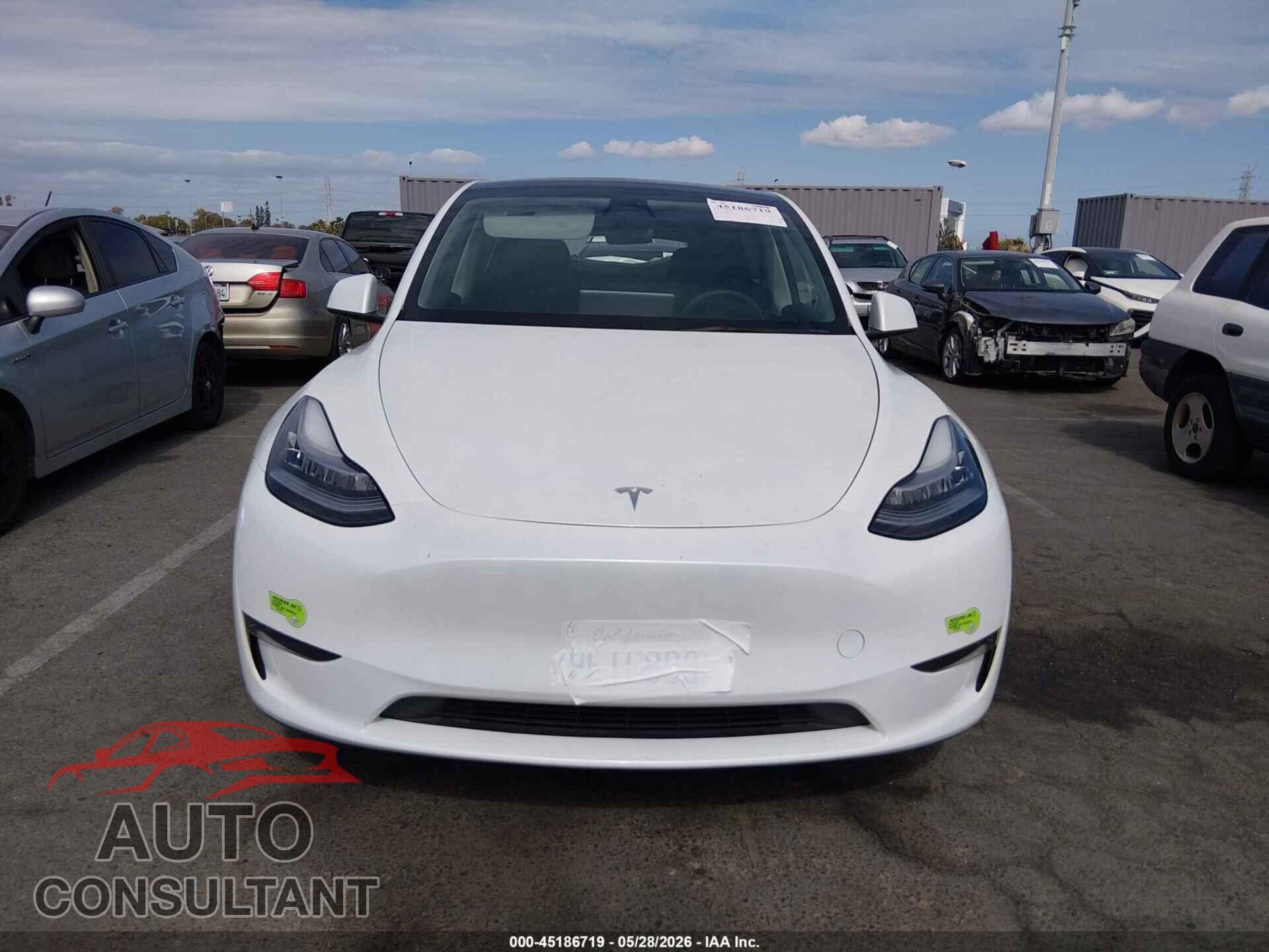 TESLA MODEL Y 2023 - 7SAYGDEE5PA047594