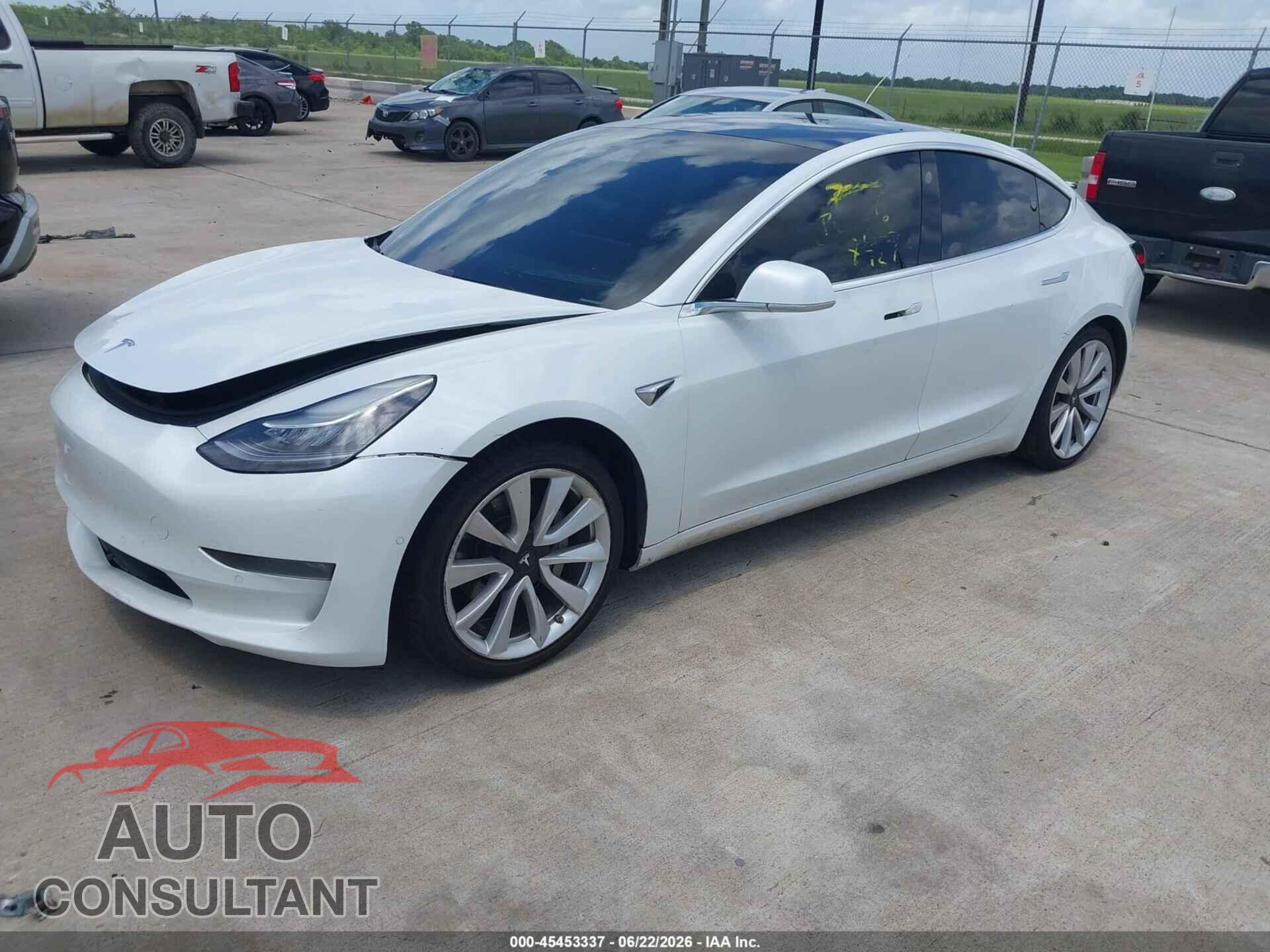 TESLA MODEL 3 2020 - 5YJ3E1EB3LF667357