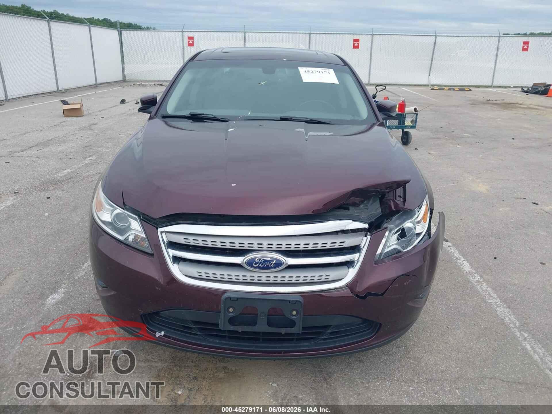 FORD TAURUS 2011 - 1FAHP2EW3BG169131