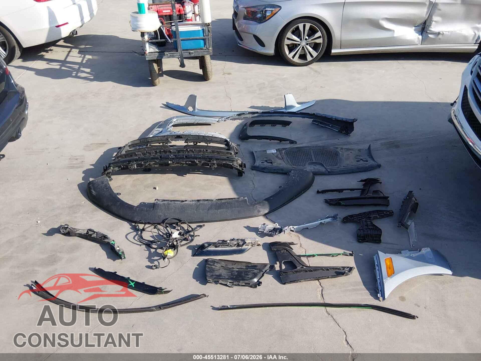 PORSCHE MACAN 2024 - WP1AA2A51RLB13067