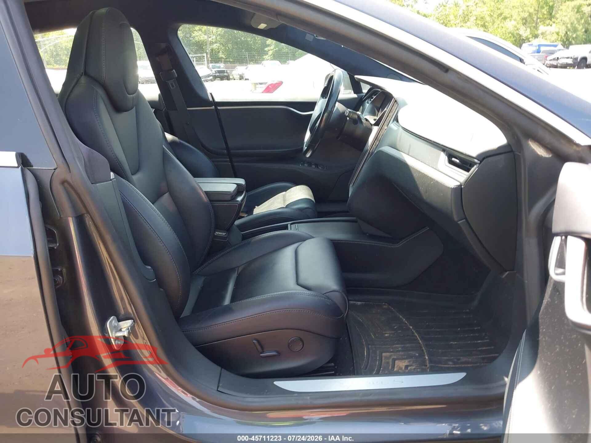 TESLA MODEL S 2018 - 5YJSA1E21JF292976