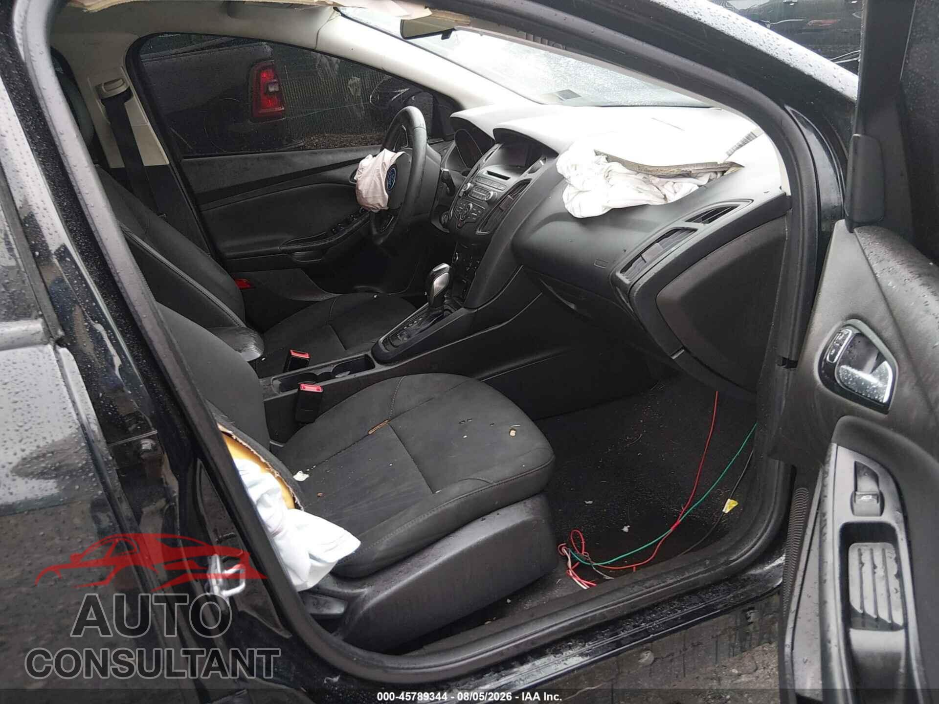 FORD FOCUS 2016 - 1FADP3F24GL296467
