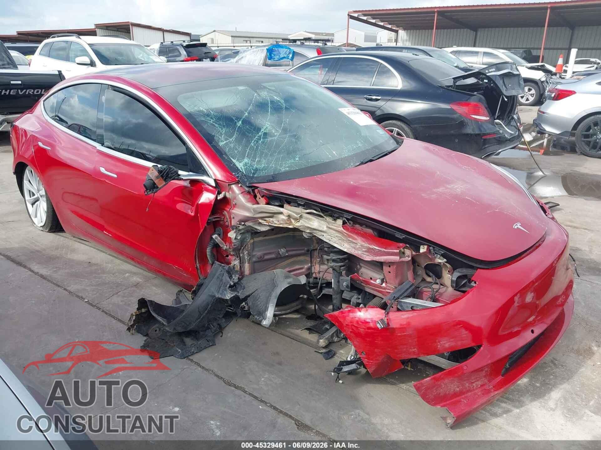 TESLA MODEL 3 2018 - 5YJ3E1EA5JF018132