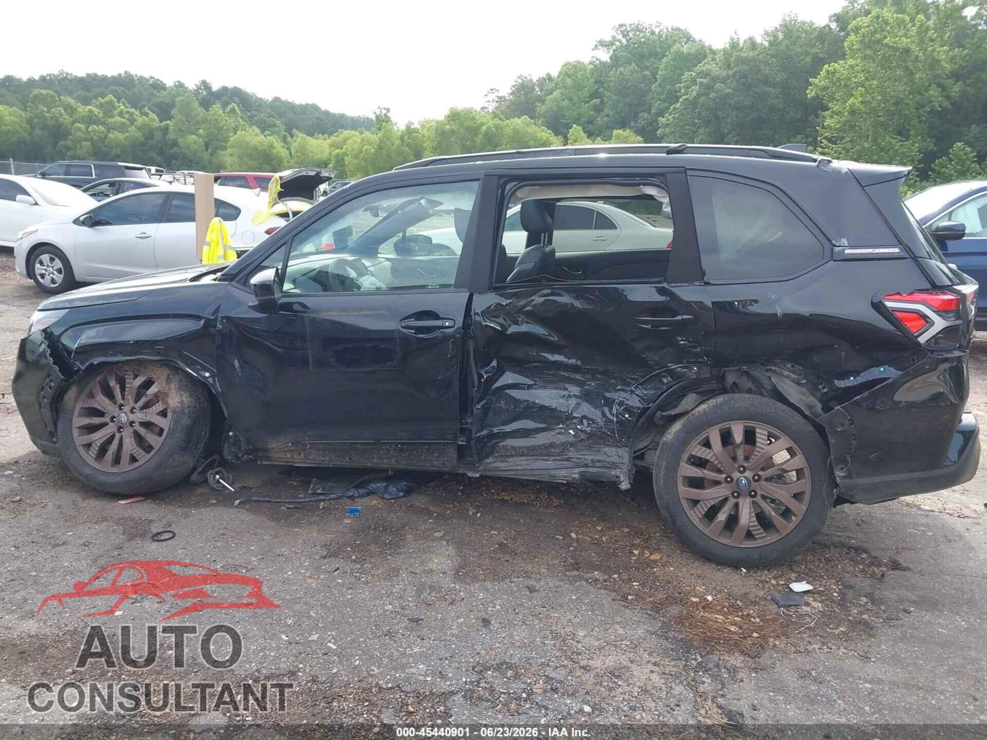 SUBARU FORESTER 2025 - JF2SLDHCXSH520329