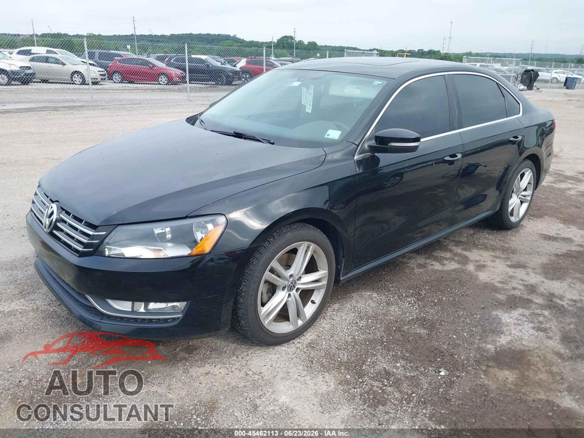 VOLKSWAGEN PASSAT 2012 - 1VWBM7A3XCC075108