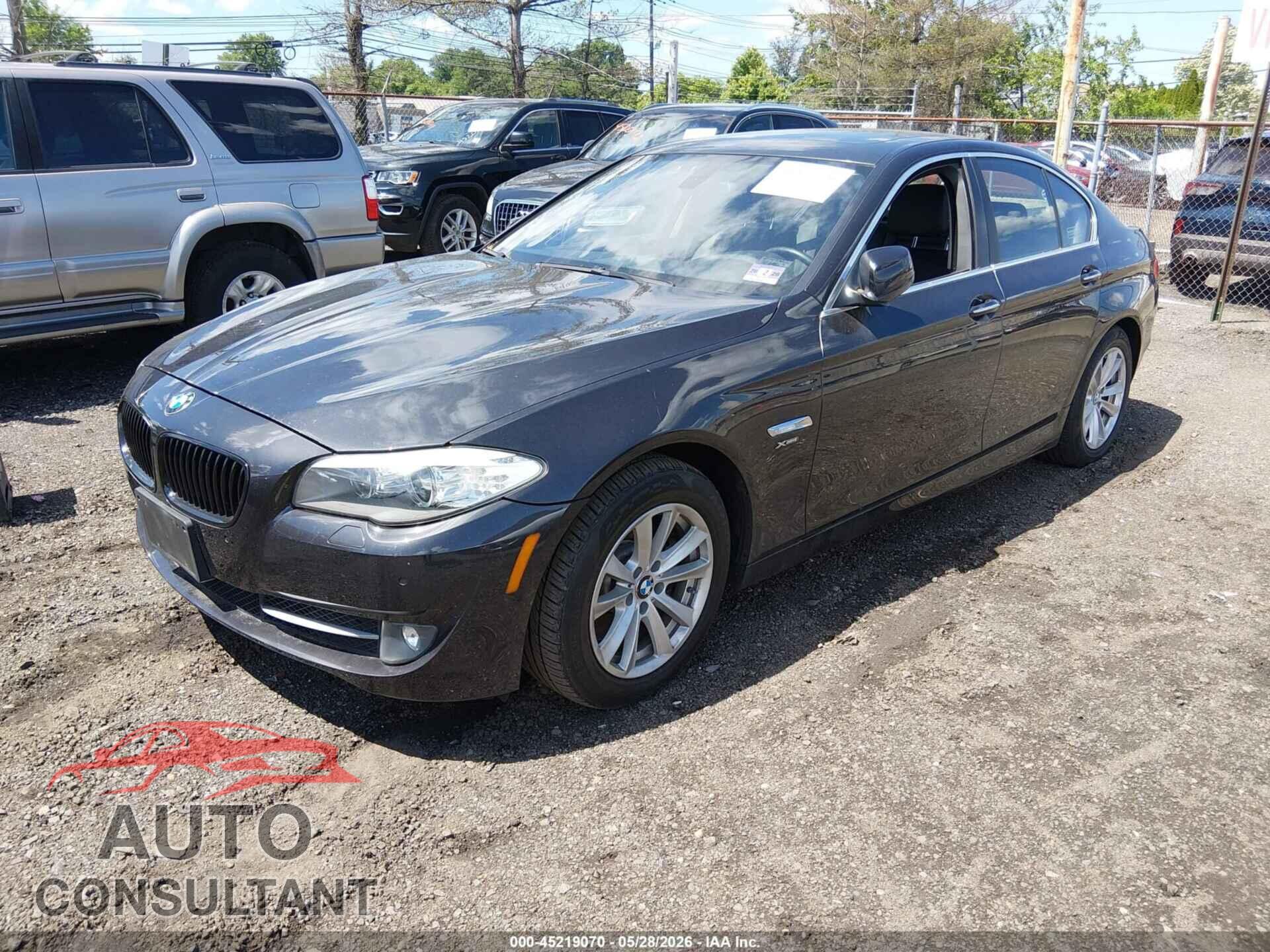 BMW 528I 2012 - WBAXH5C52CDW11198