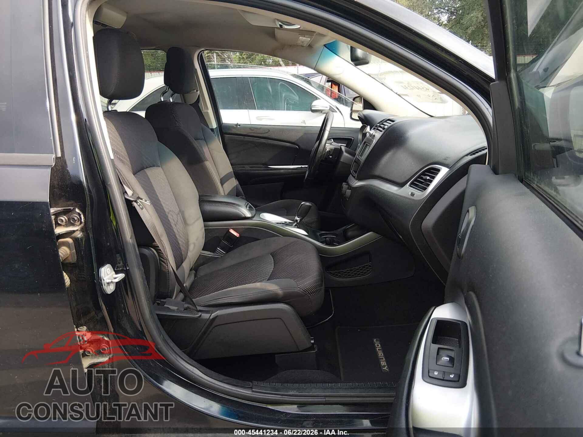 DODGE JOURNEY 2016 - 3C4PDCBB4GT138432