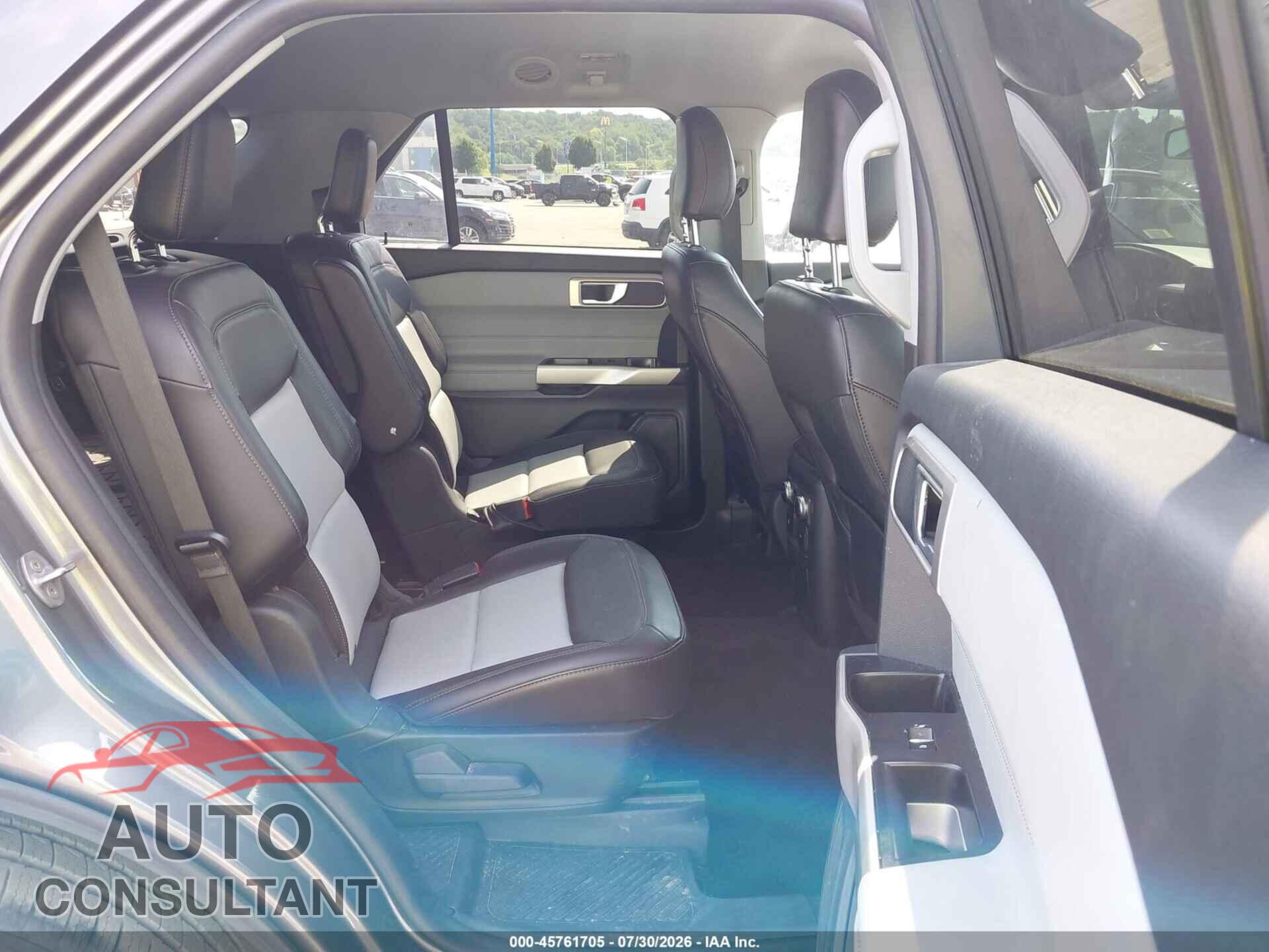FORD EXPLORER 2023 - 1FMSK7DH5PGB43180
