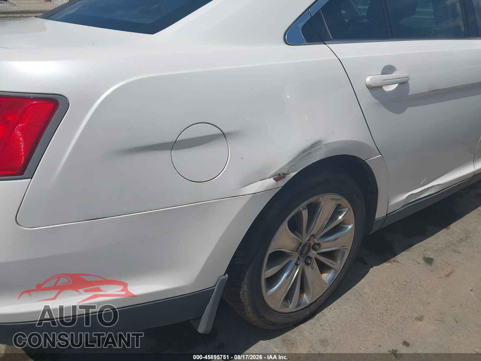 FORD TAURUS 2012 - 1FAHP2FW7CG105707
