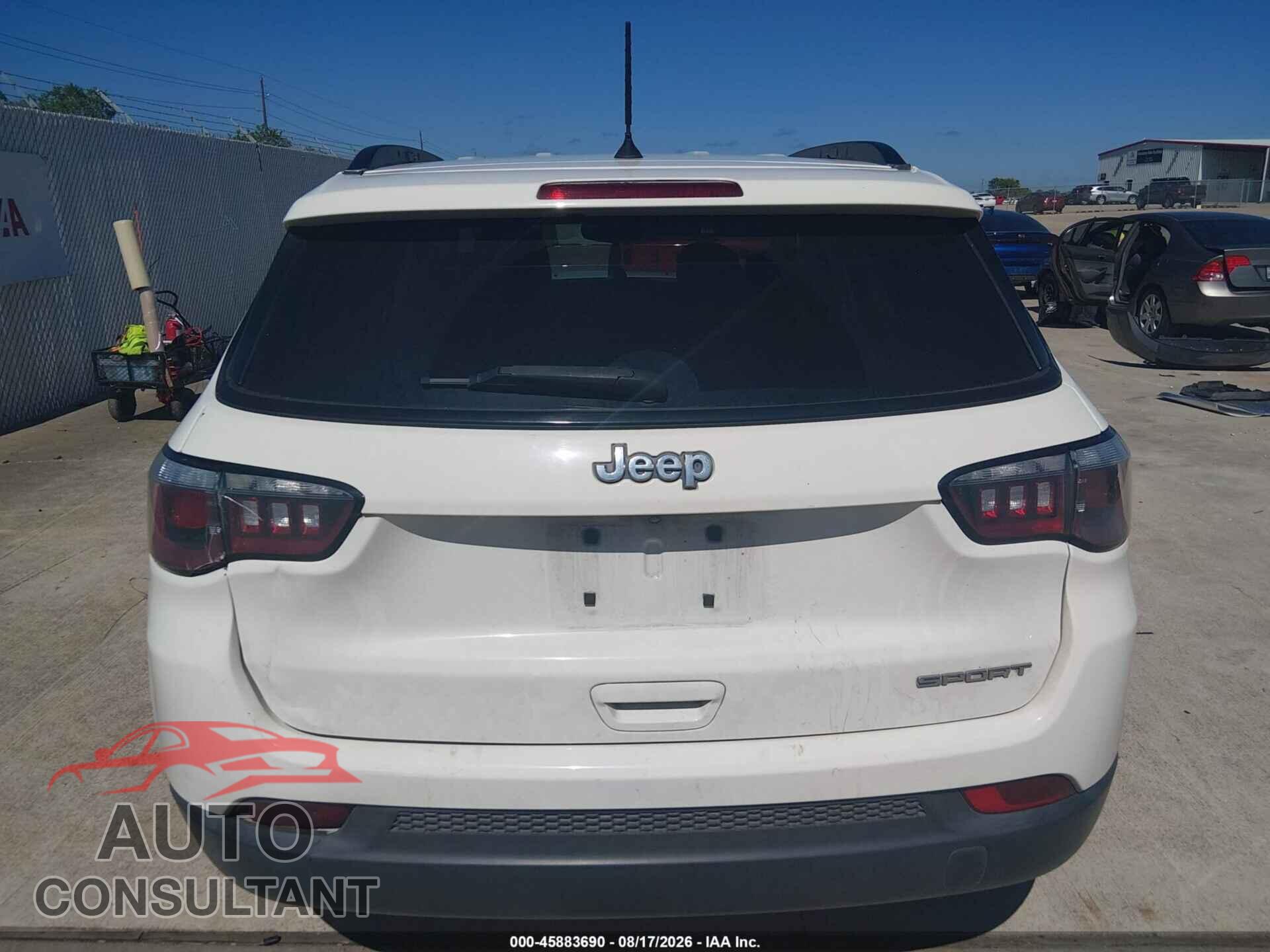 JEEP COMPASS 2018 - 3C4NJCAB2JT437488