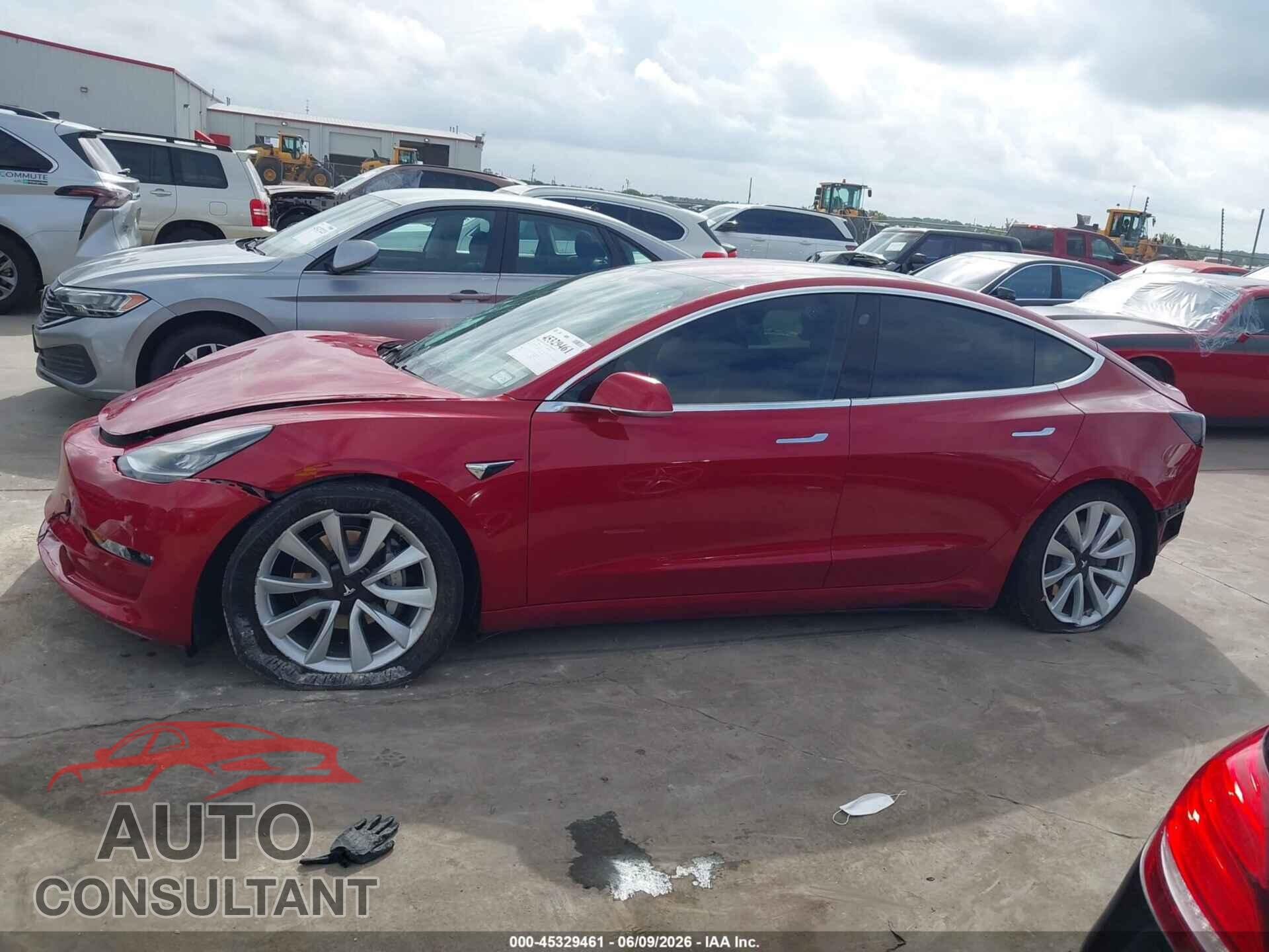 TESLA MODEL 3 2018 - 5YJ3E1EA5JF018132