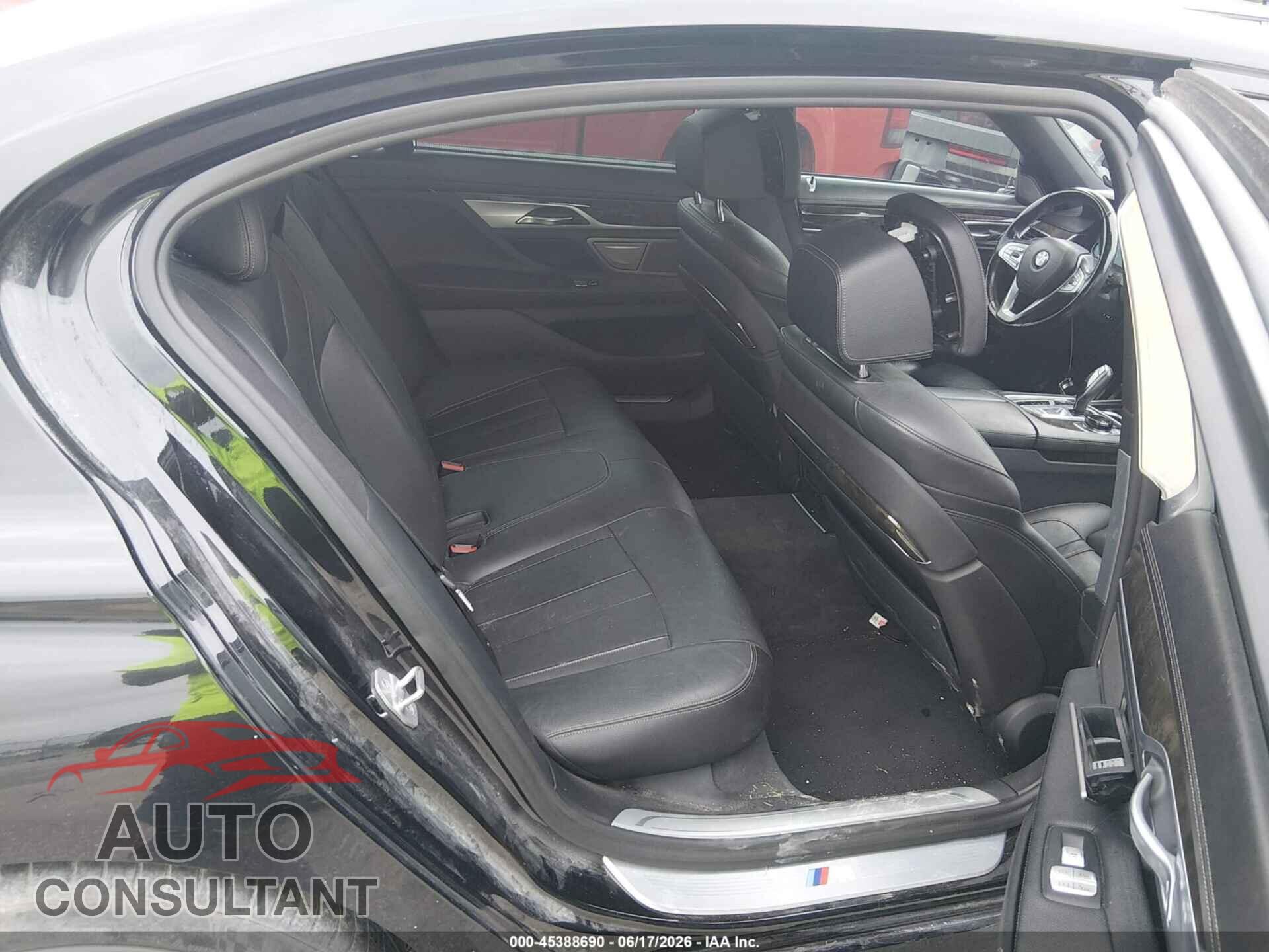 BMW 740I 2018 - WBA7E2C58JG742011