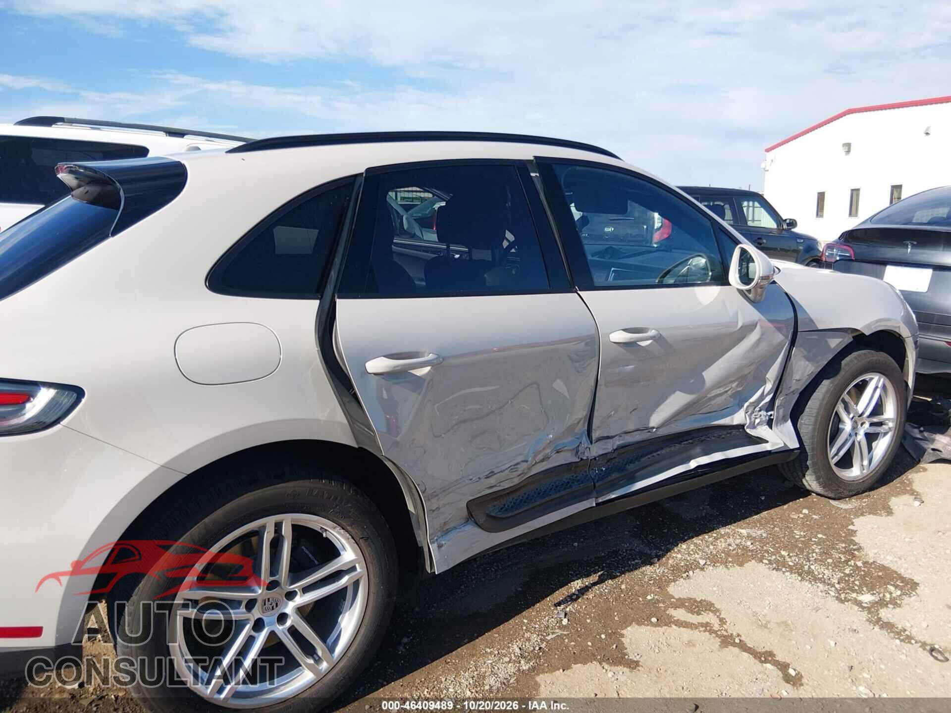 PORSCHE MACAN 2022 - WP1AA2A58NLB09852