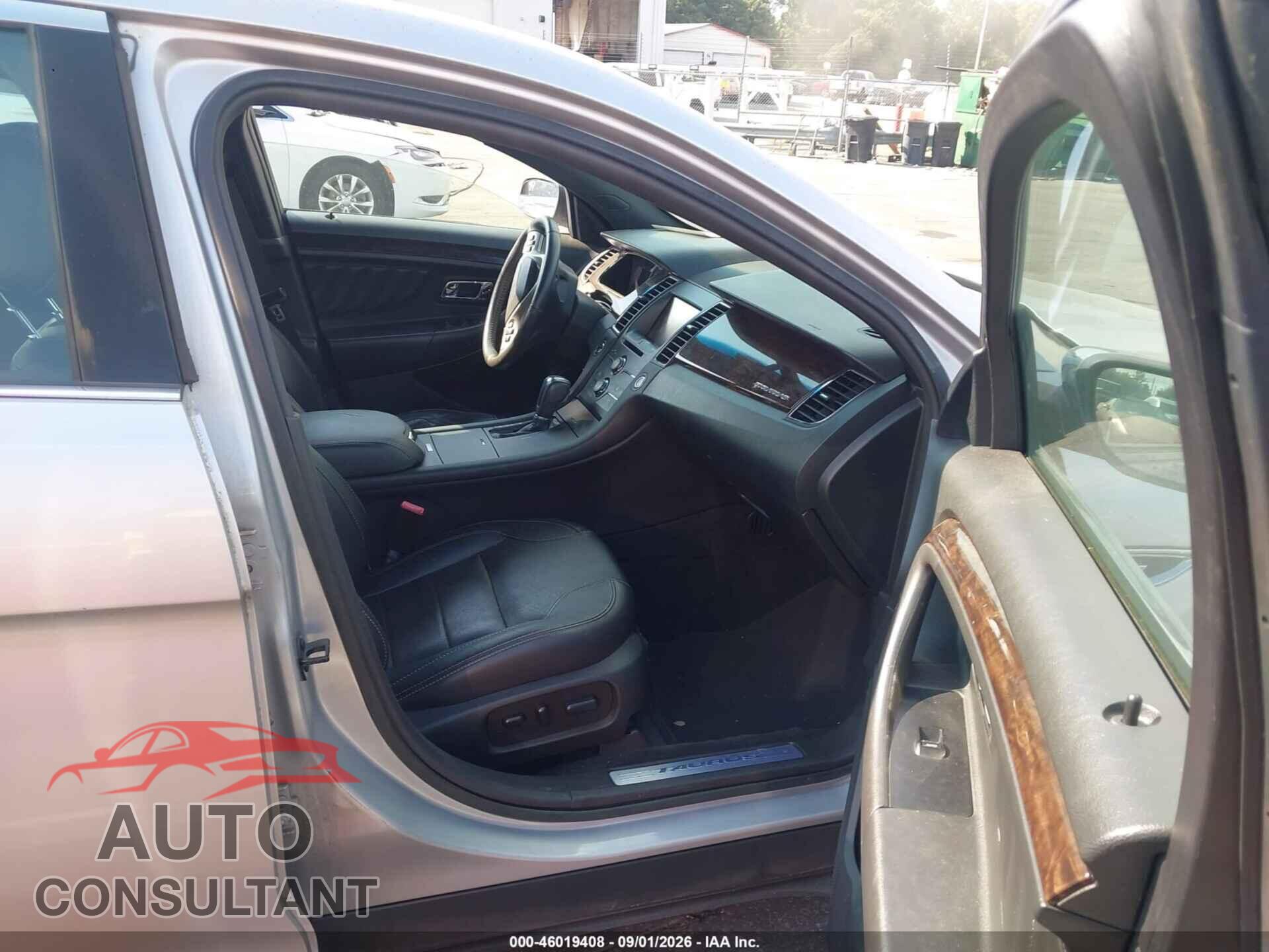 FORD TAURUS 2015 - 1FAHP2F88FG171527
