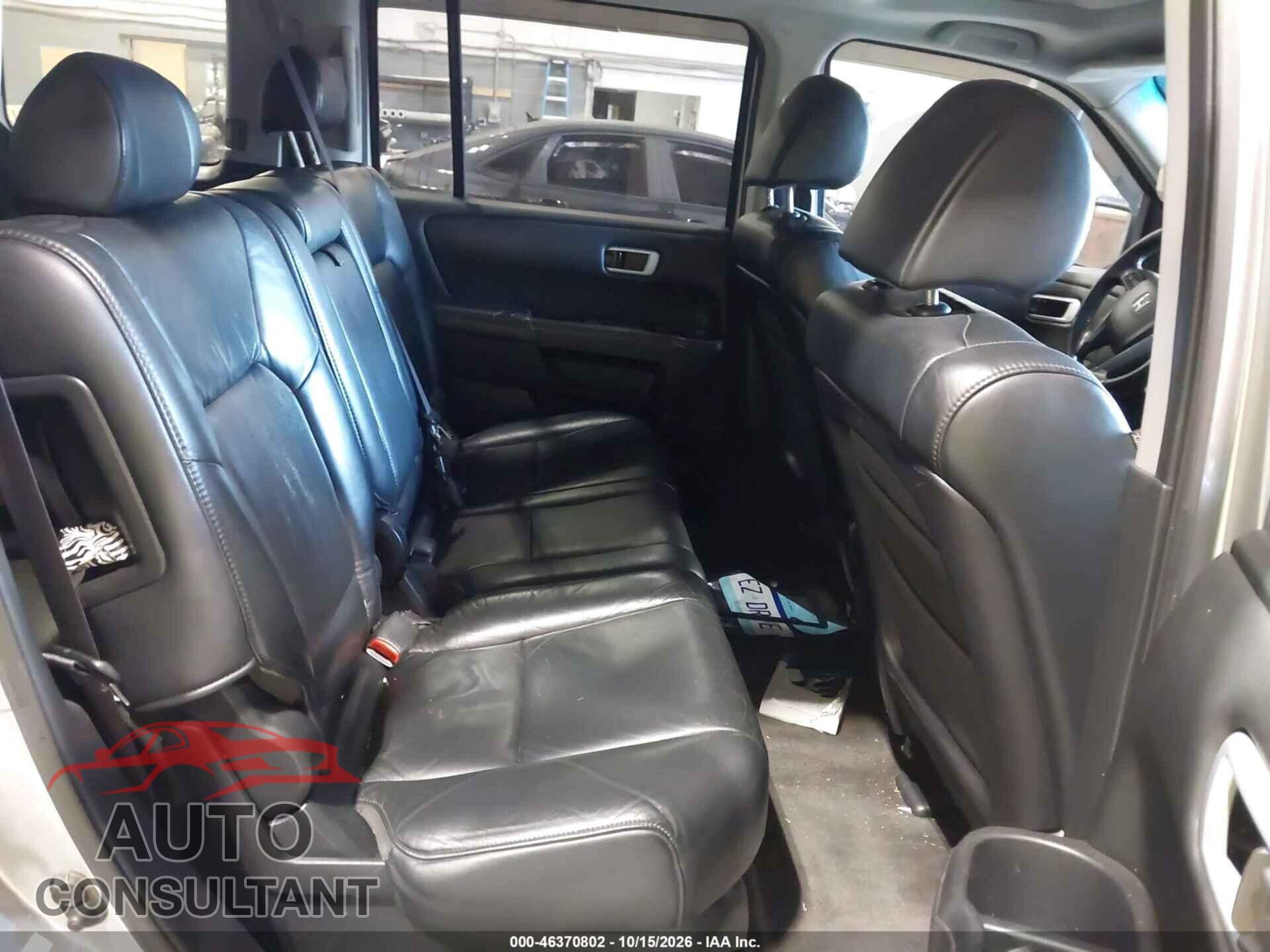 HONDA PILOT 2011 - 5FNYF4H51BB054341