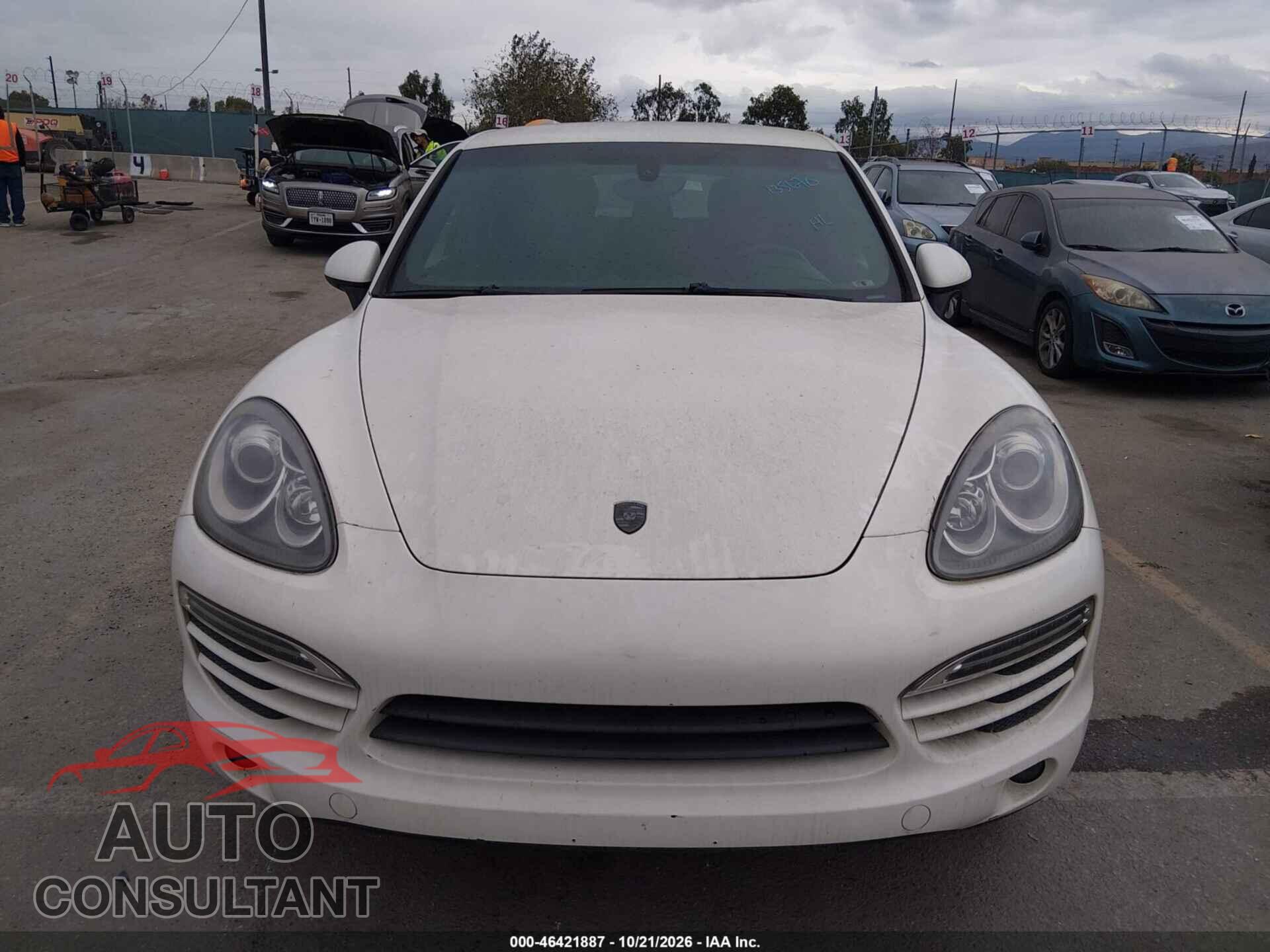 PORSCHE CAYENNE 2011 - WP1AA2A21BLA09612