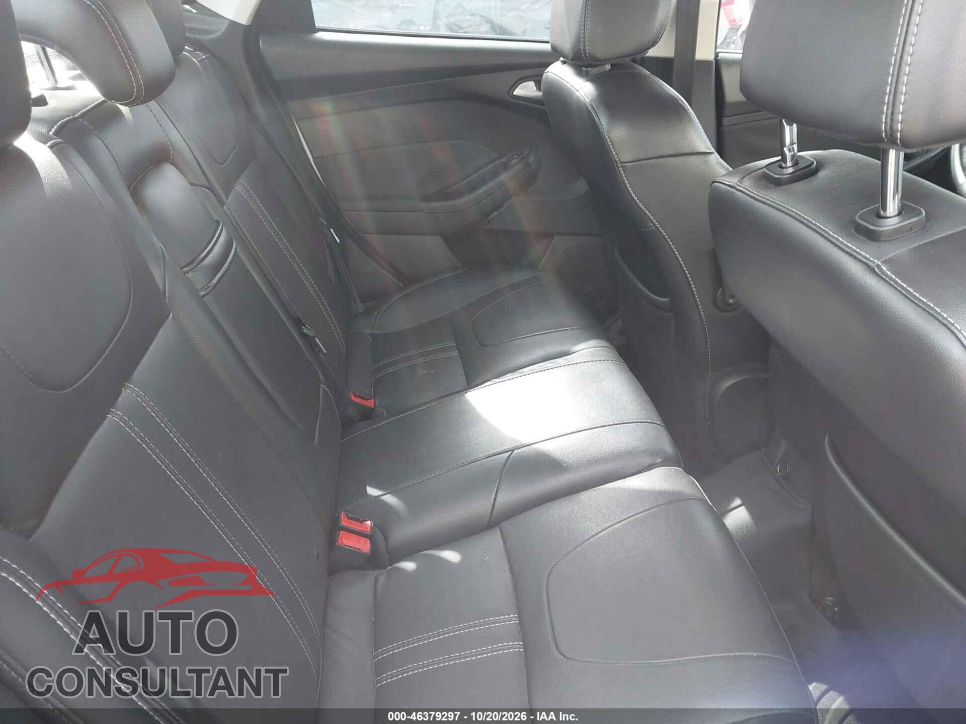 FORD FOCUS 2012 - 1FAHP3H22CL441949