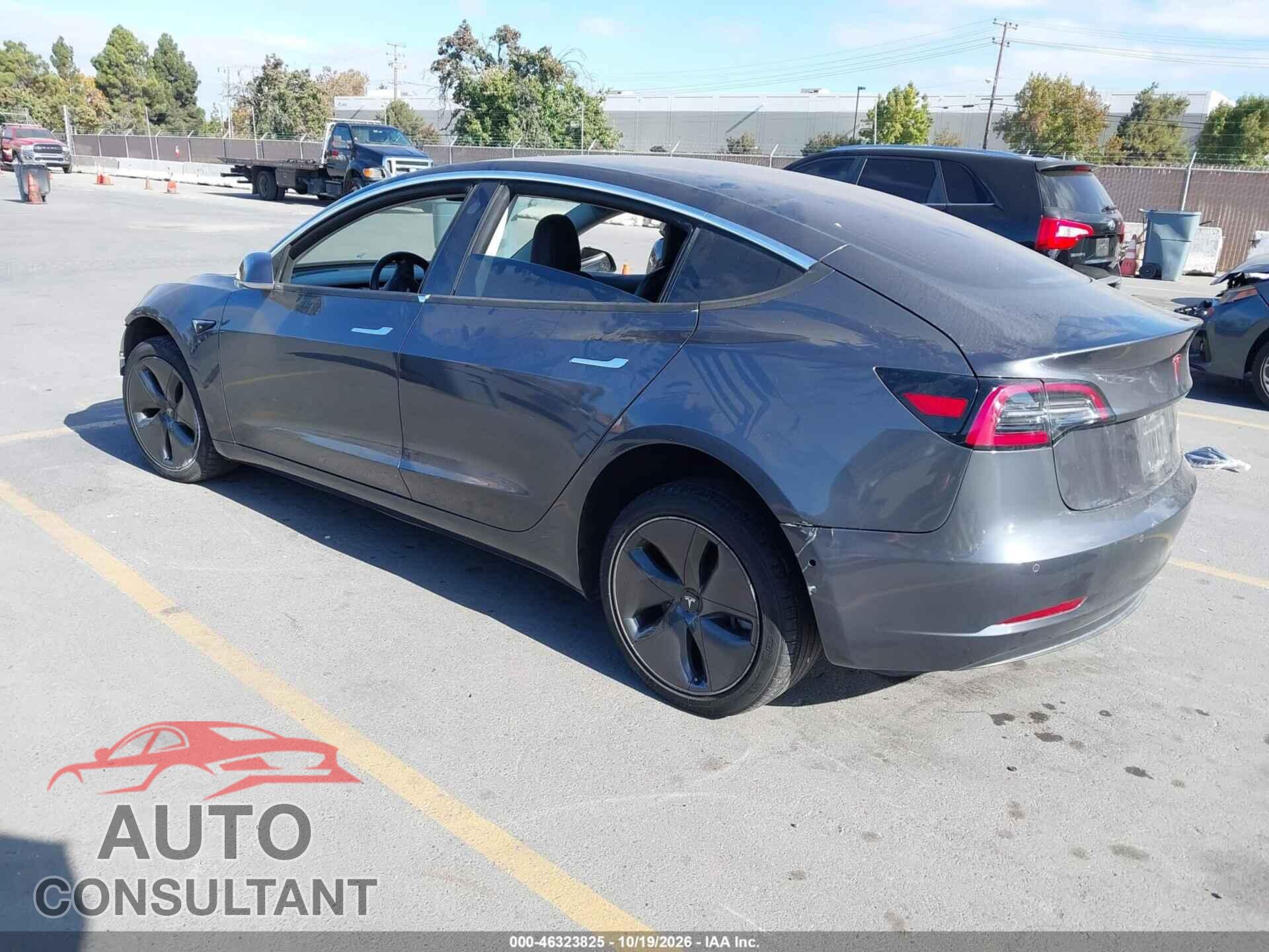 TESLA MODEL 3 2018 - 5YJ3E1EB6JF128504