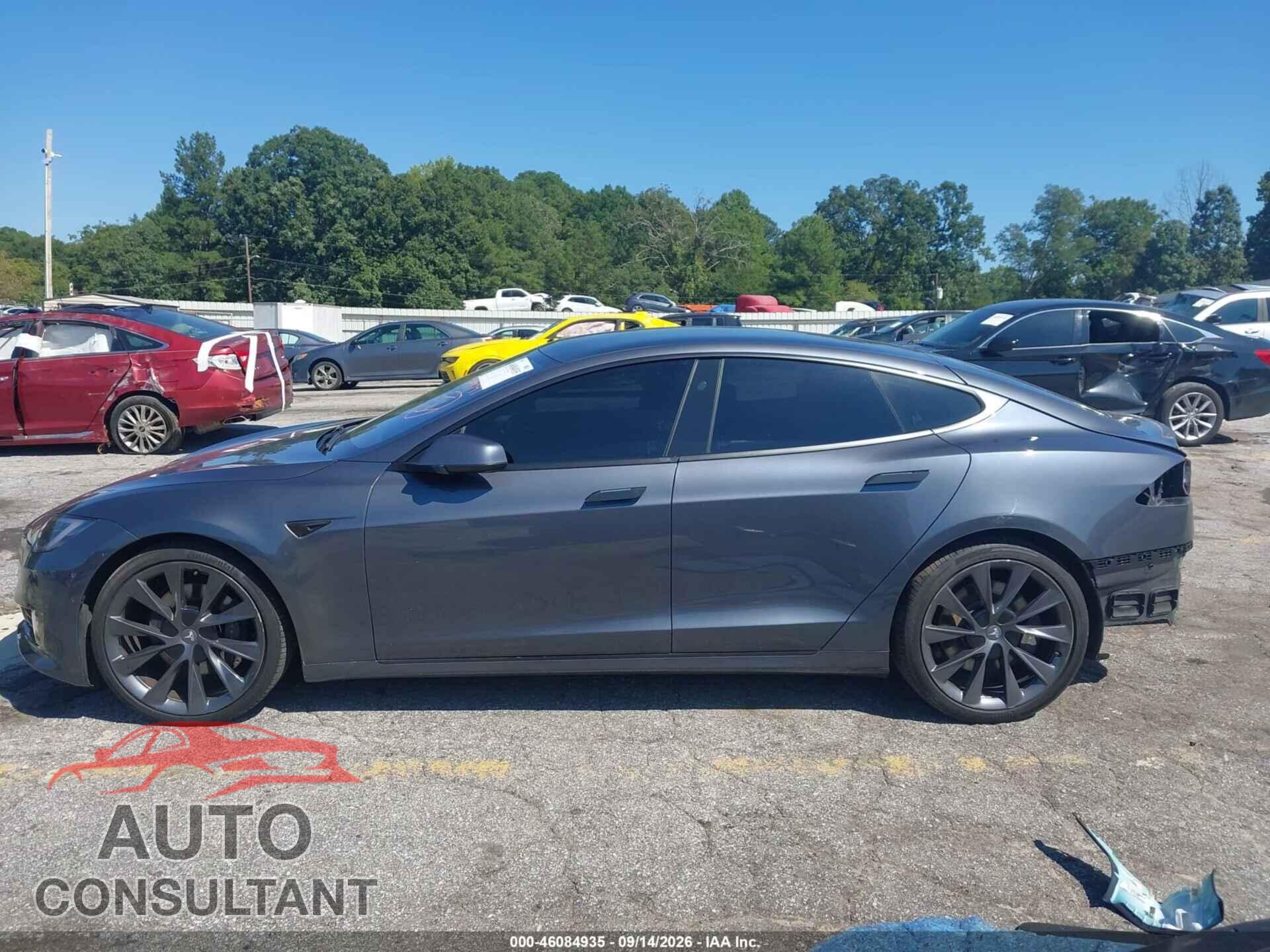 TESLA MODEL S 2019 - 5YJSA1E29KF305541